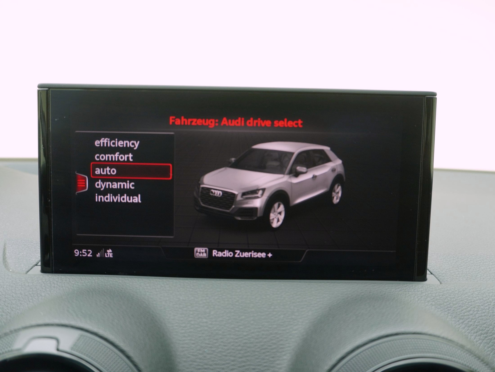 AUDI Q2 1.4 TFSI S line S-Tronic