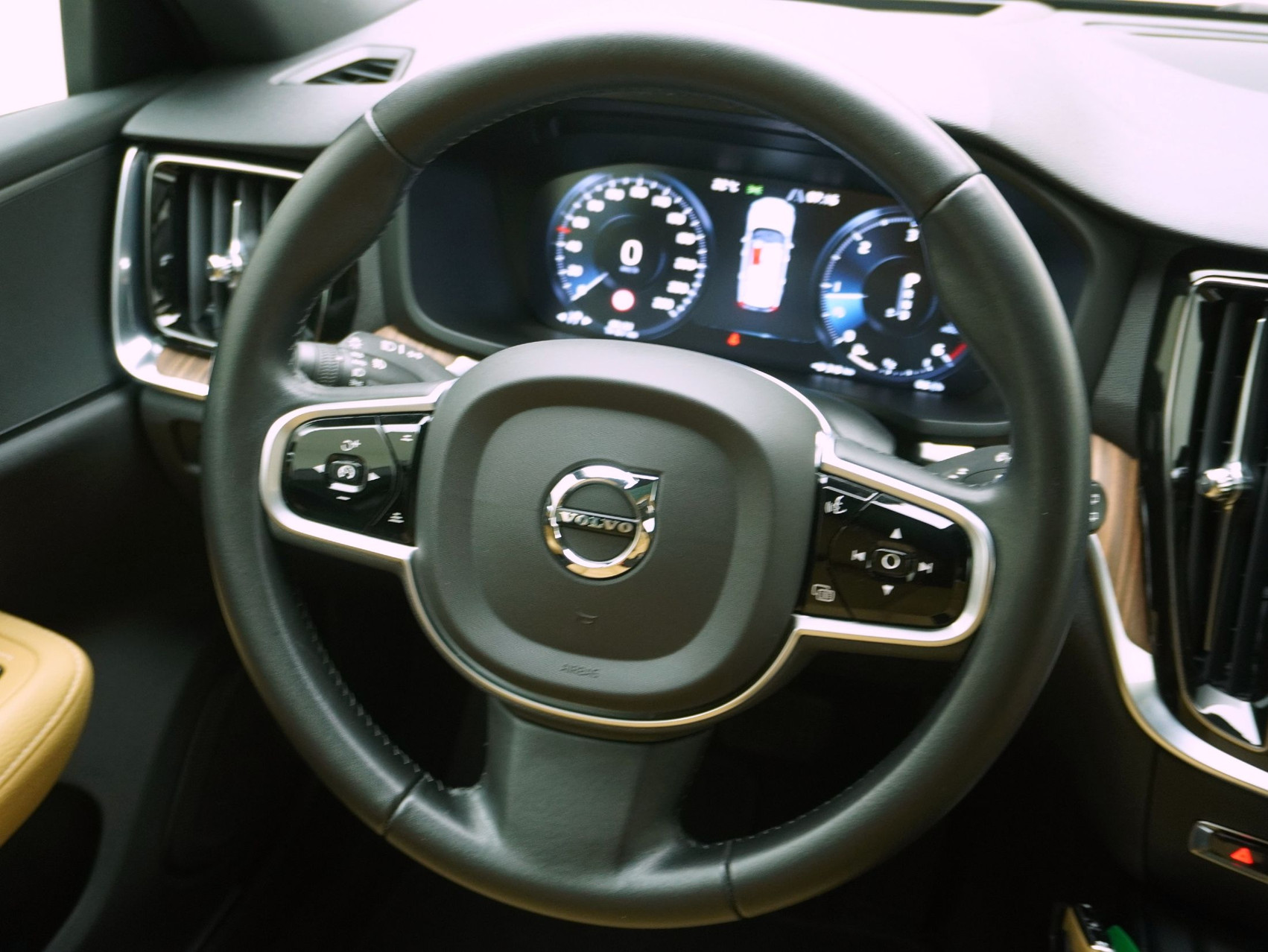VOLVO V60 2.0 D4 Inscription