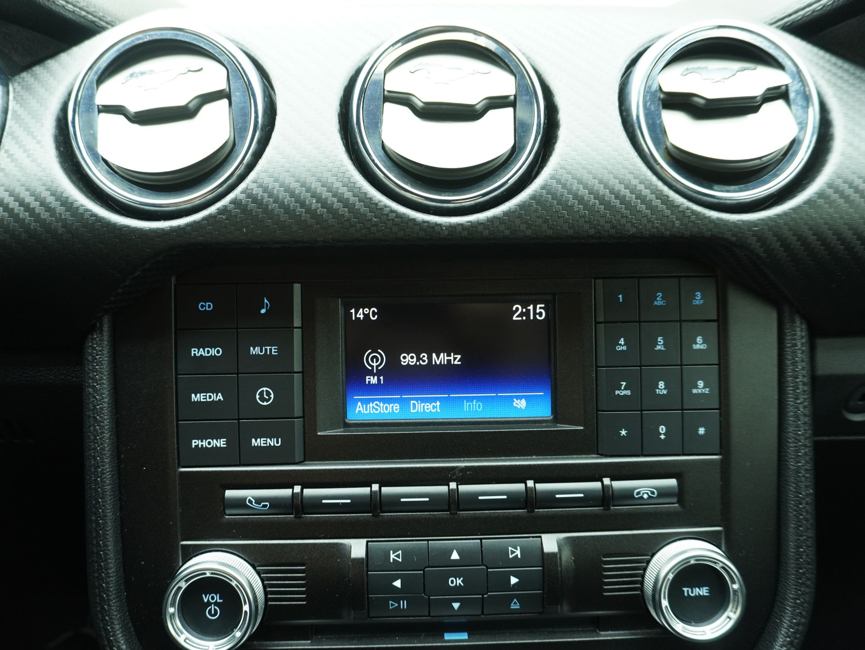 FORD USA Mustang Coupé 3.7 V6