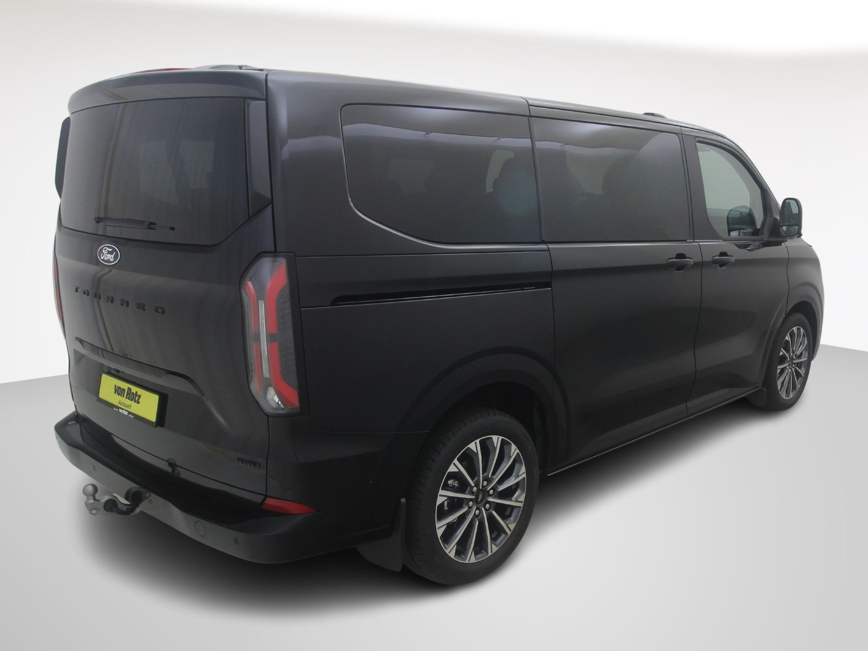 FORD Tourneo Custom 320 L2 2.0 TDCI 4×4 Titanium X