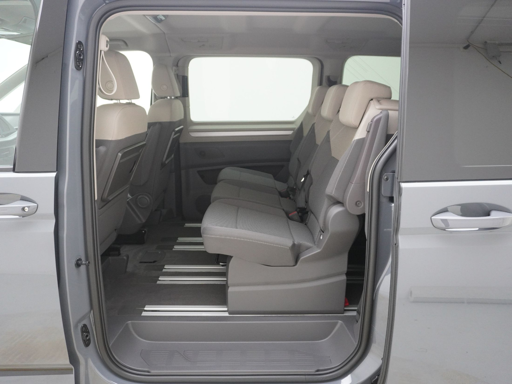 VW Multivan lang 2.0 TDI Life Edition-DSG