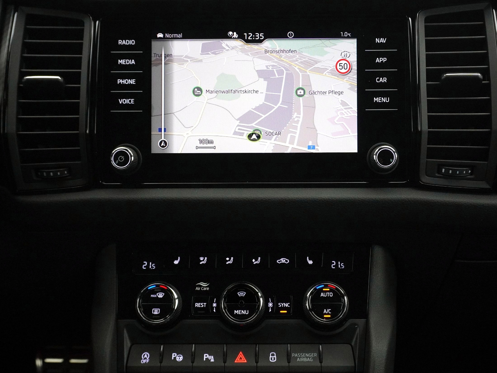 SKODA Karoq 2.0 TSI SportLine DSG 4×4
