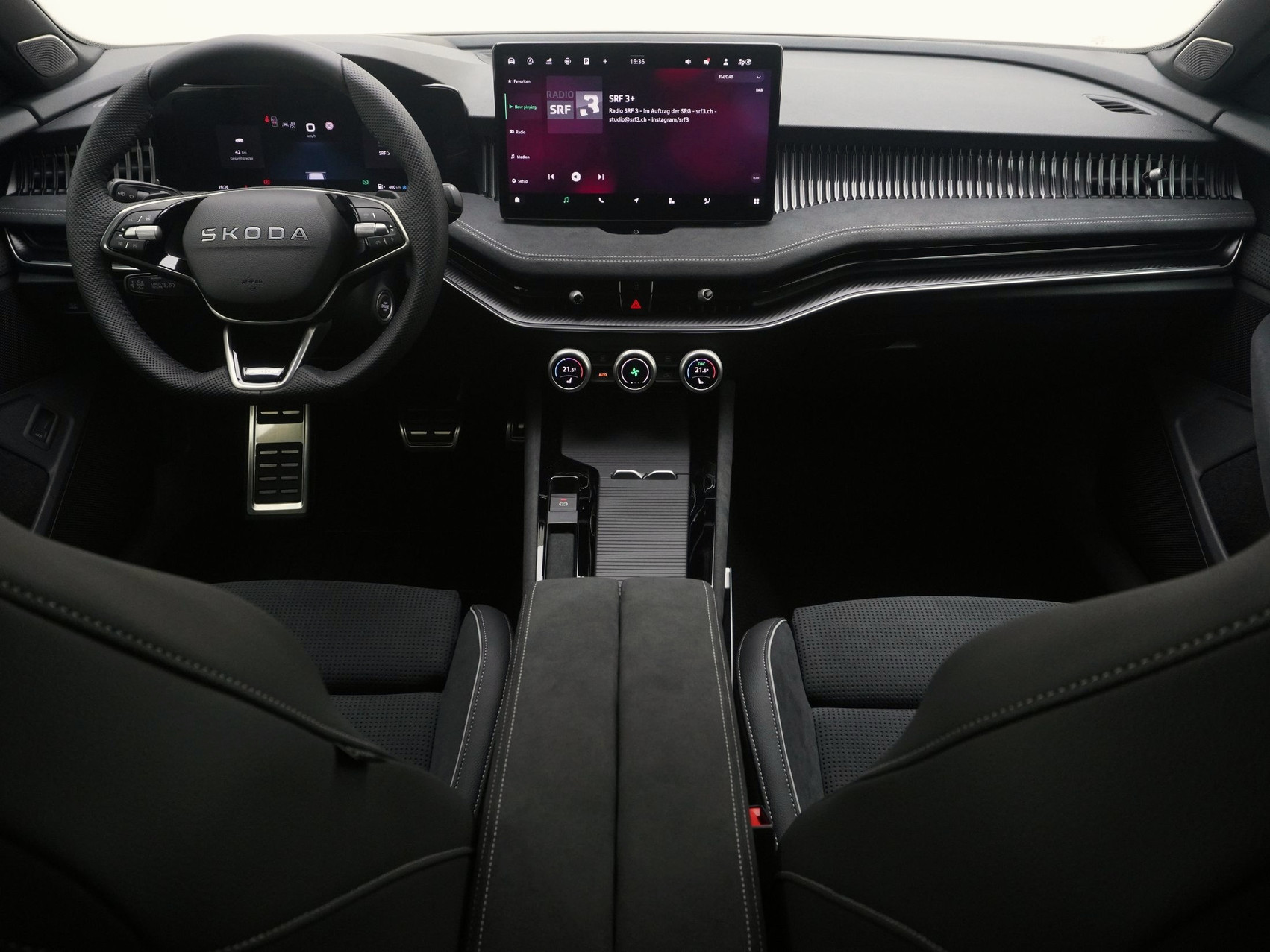 SKODA Superb 2.0 TDI Sportline 4×4 DSG