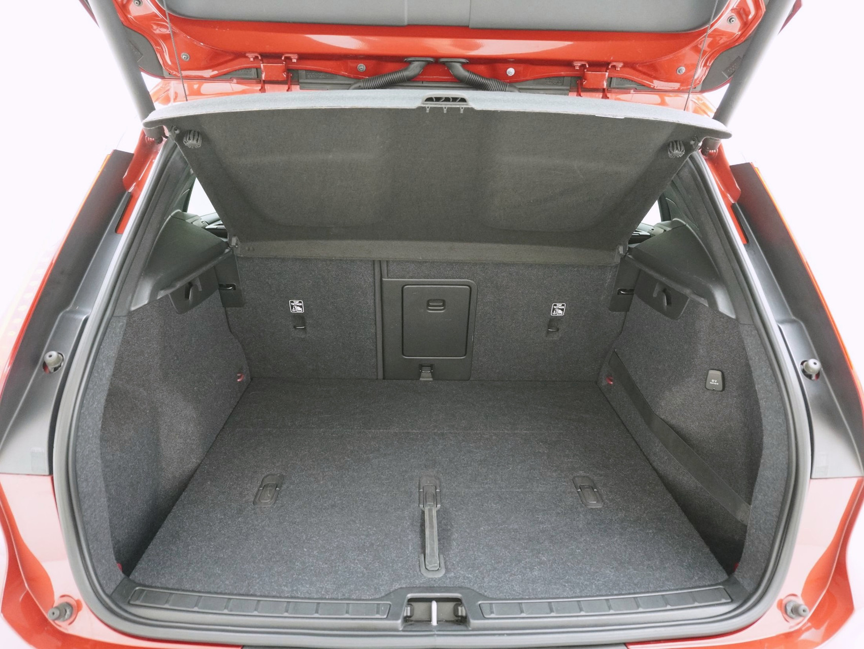 VOLVO XC40 2.0 D4 Momentum AWD