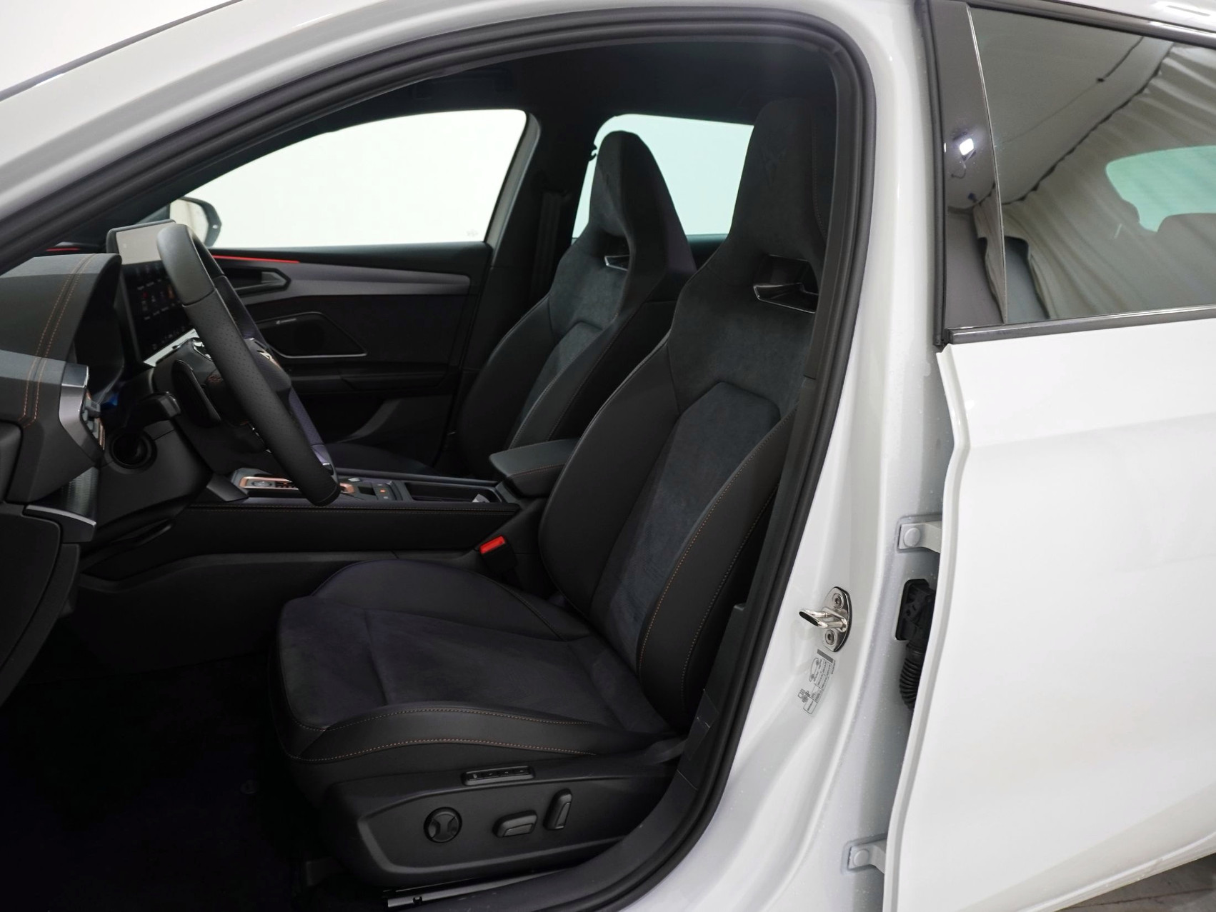 CUPRA Leon ST 2.0 TSI VZ 4Drive DSG