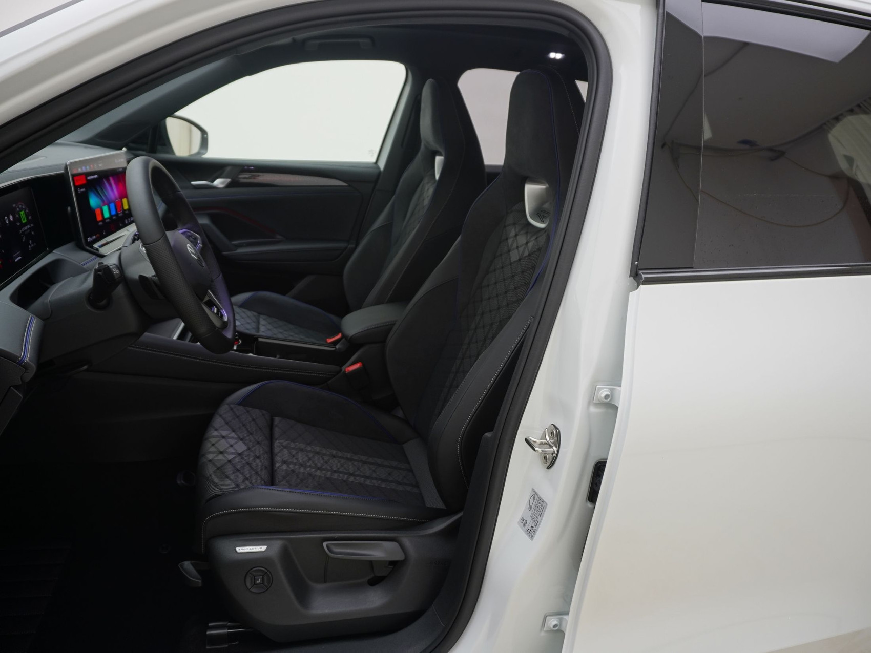 VW Tiguan 2.0 TDI R-Line 4motion