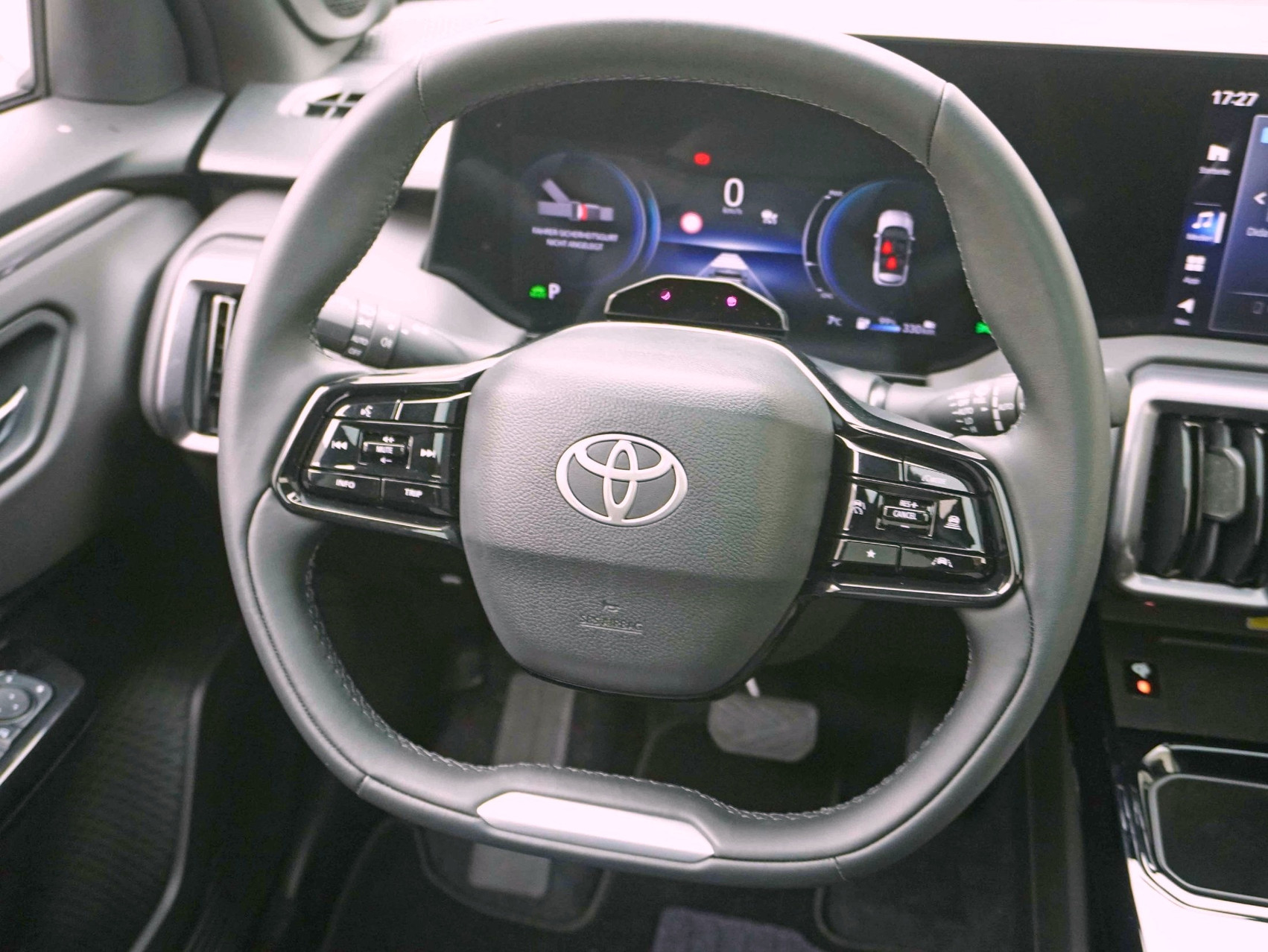 TOYOTA Urban Cruiser Premium AWD inkl. Panoramadach 😎