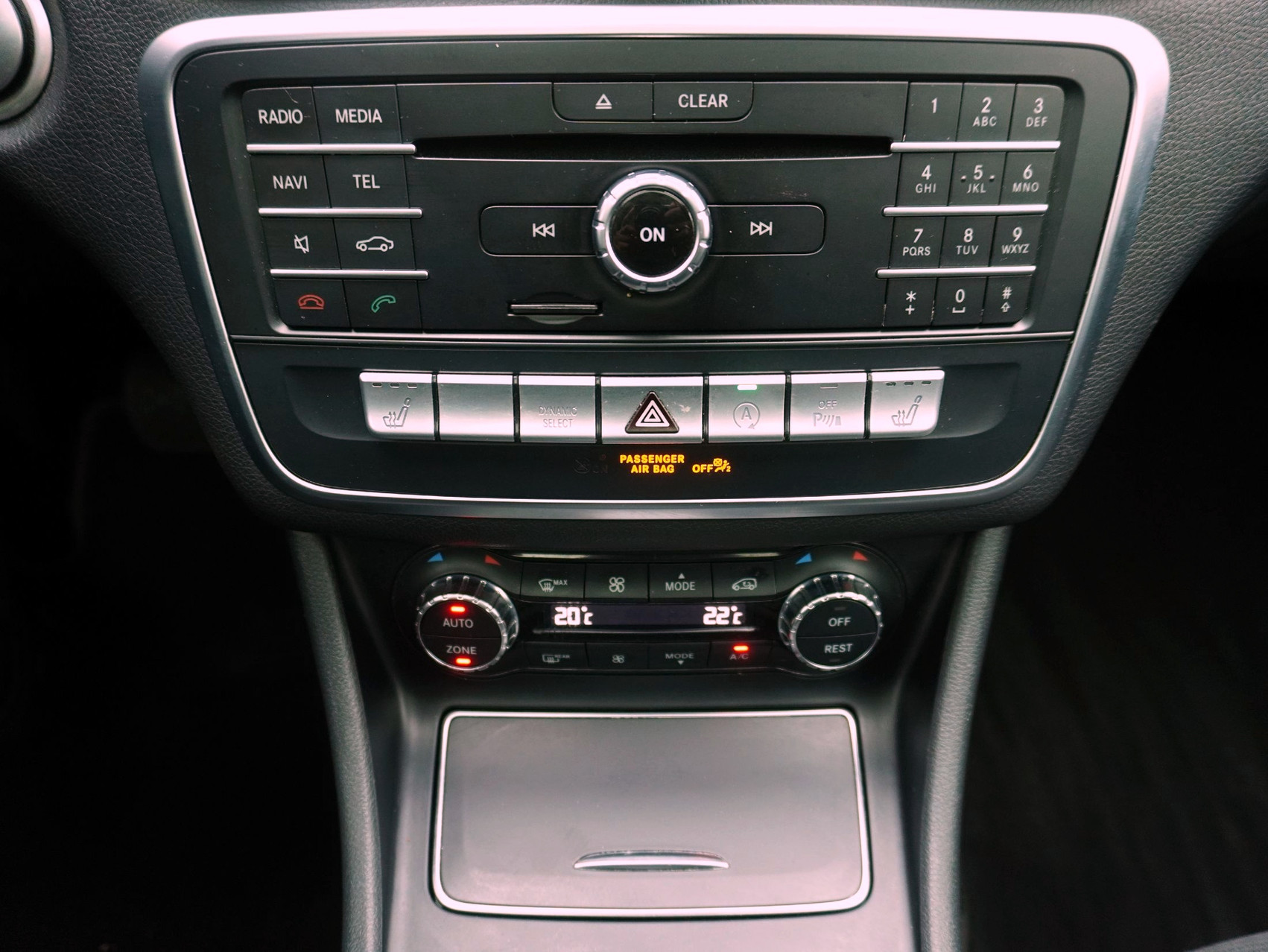 MERCEDES-BENZ GLA-Klasse GLA 200 Urban