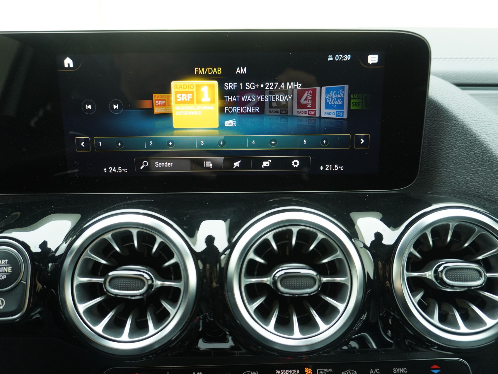 MERCEDES-BENZ GLA-Klasse GLA 45 S AMG 4matic+