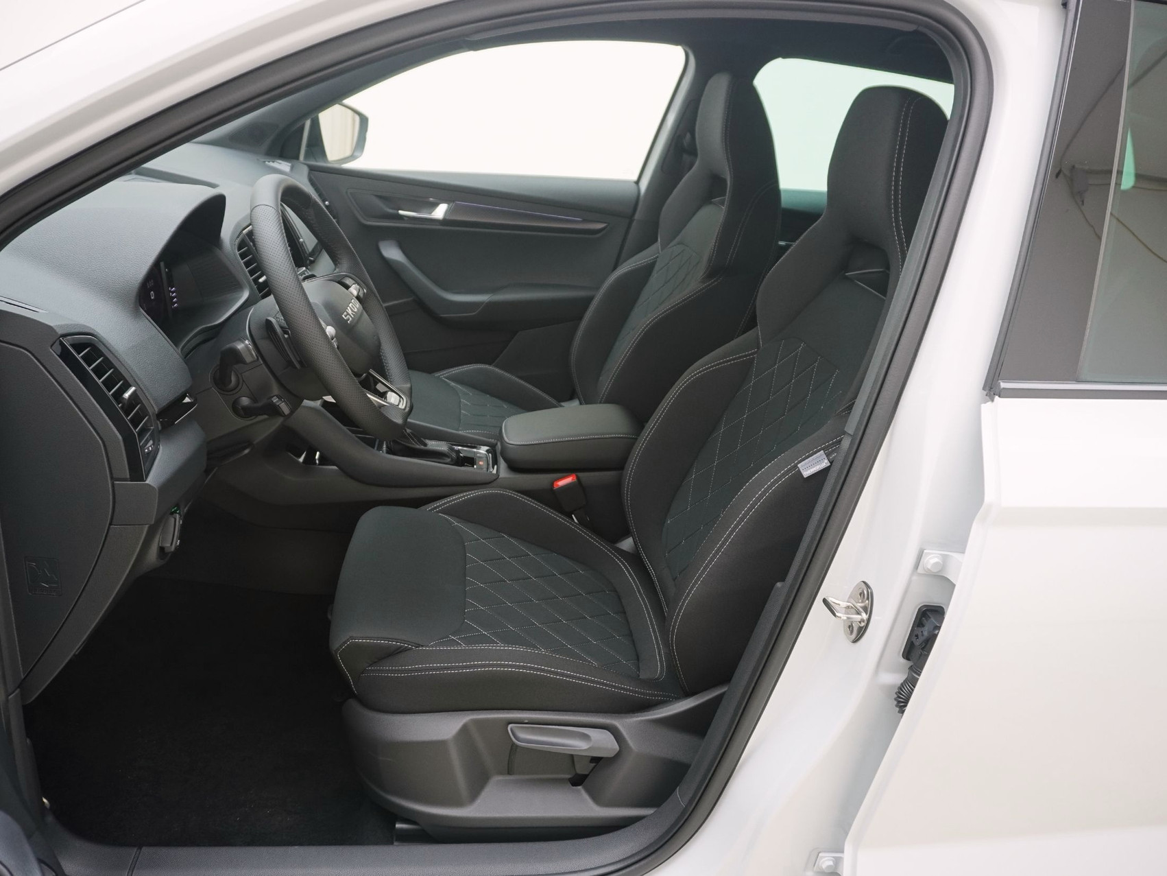 SKODA Karoq 1.5 TSI SportLine DSG