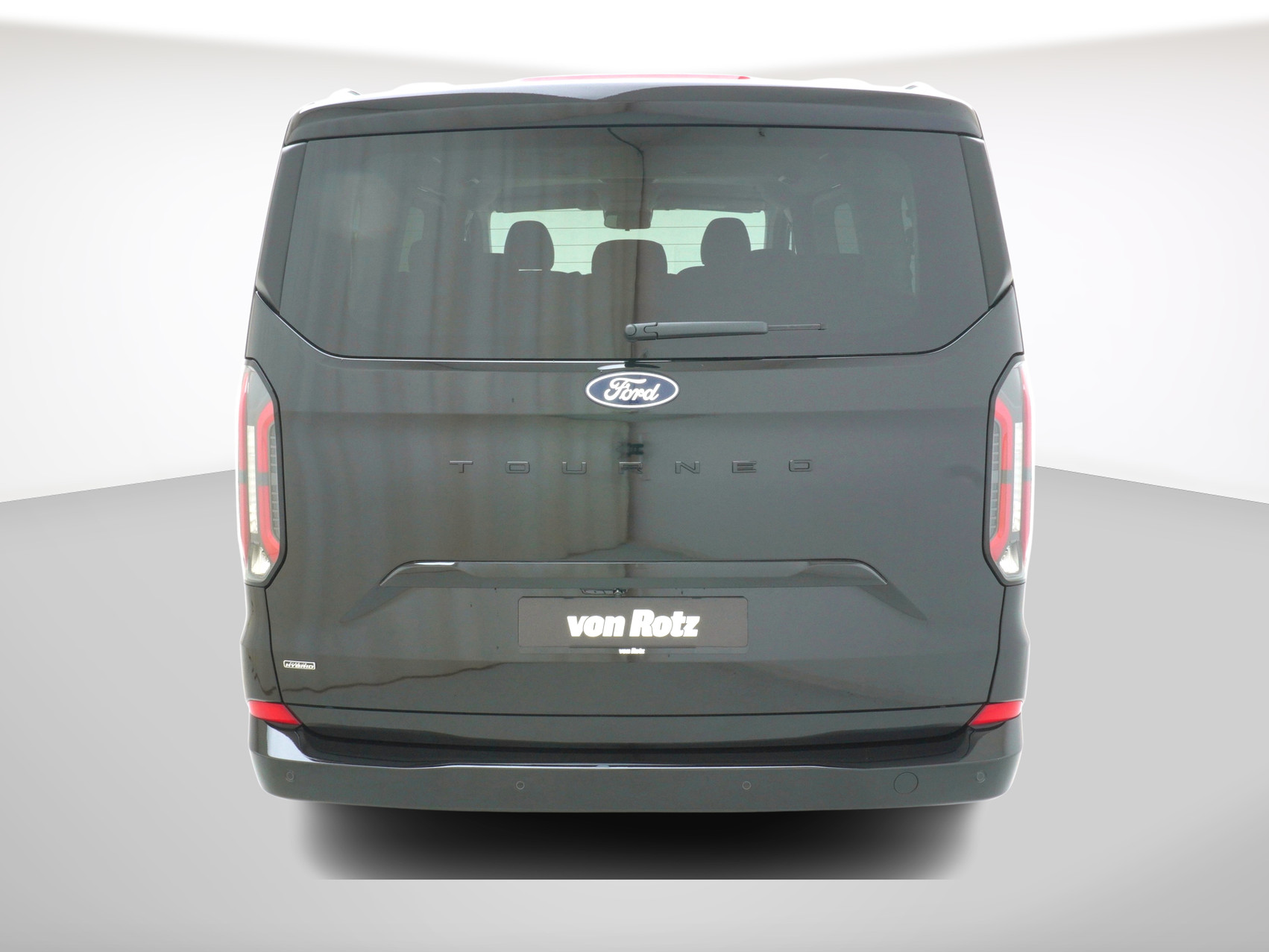 FORD Tourneo Custom L1 2.5 Plug-in-Hybrid Titanium X