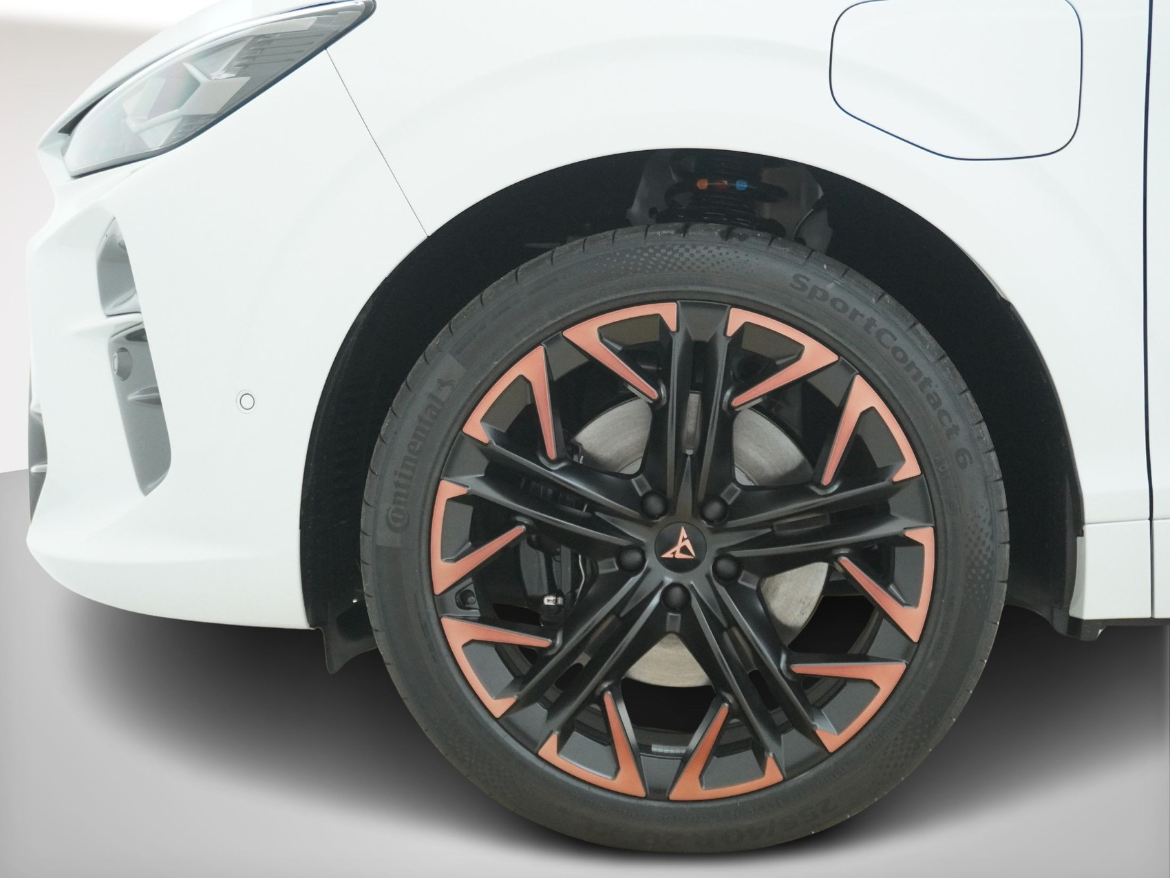 CUPRA Terramar 1.5 e-Plug-in-HYBRID VZ DSG