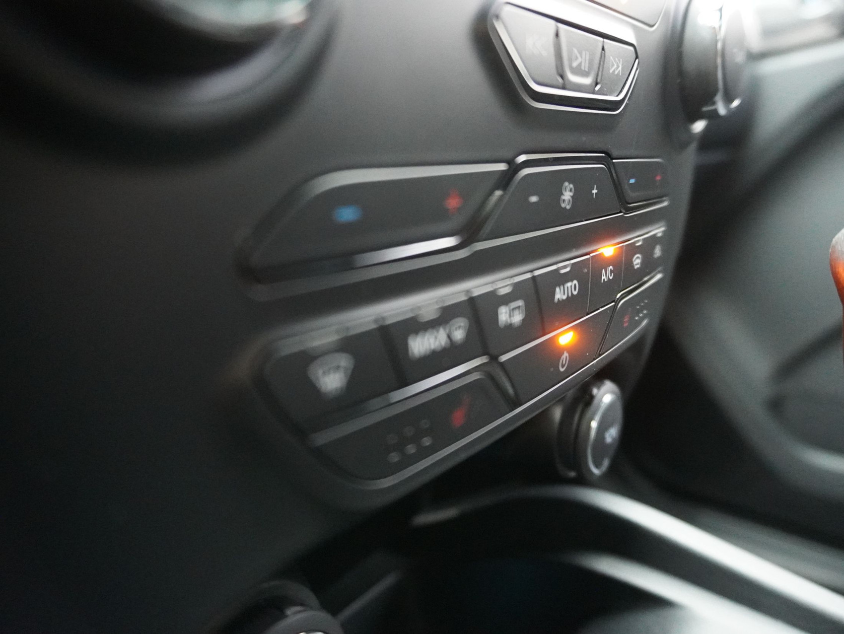 FORD Ranger DKab.Pick-up 2.0 EcoBlue 4×4 Wildtrak