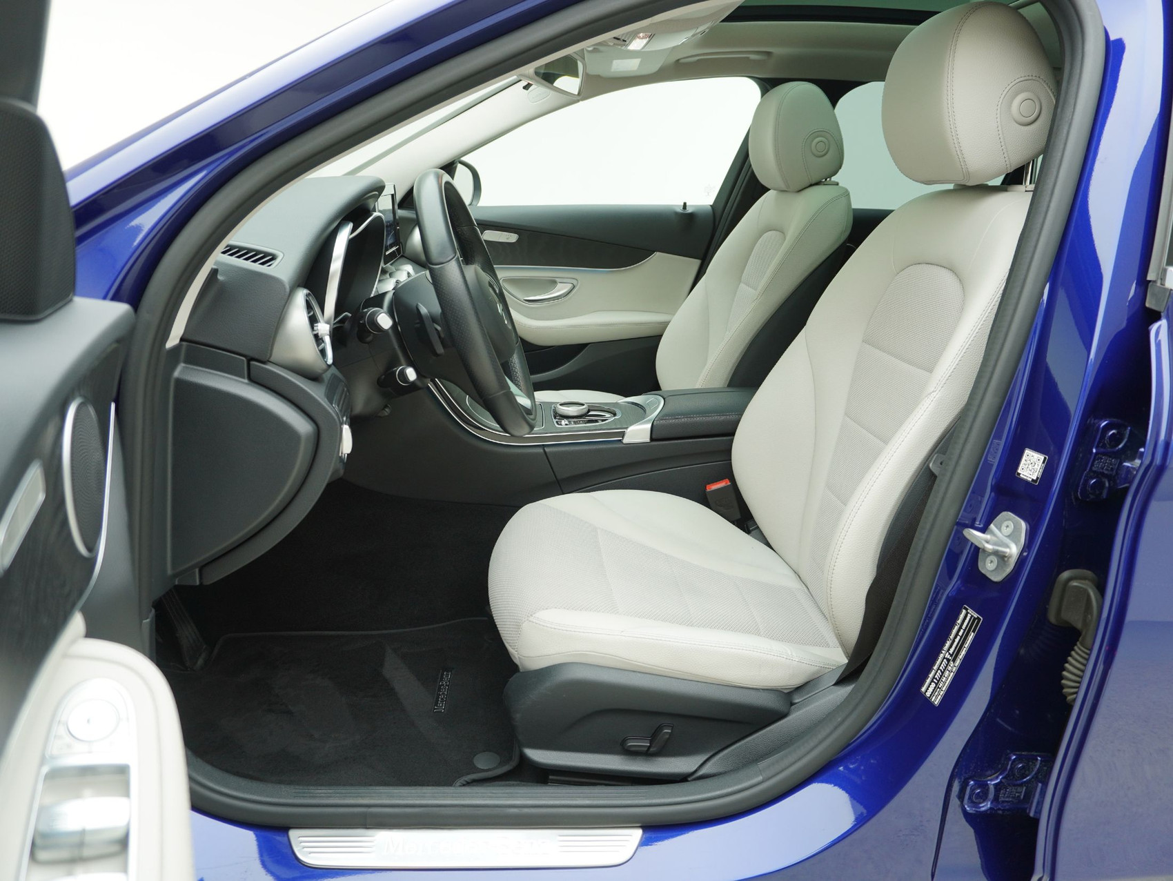 MERCEDES-BENZ C-Klasse C 250 d Swiss Star Exclusiv 4matic Kombi