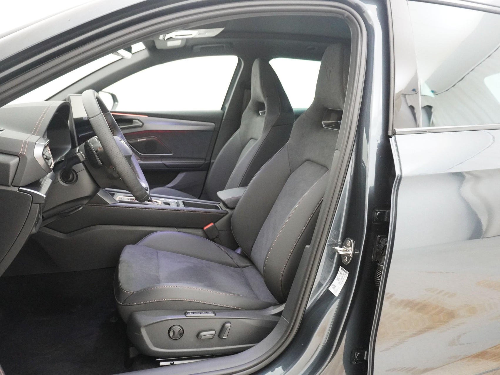 CUPRA Leon ST 2.0 TSI VZ 4Drive DSG