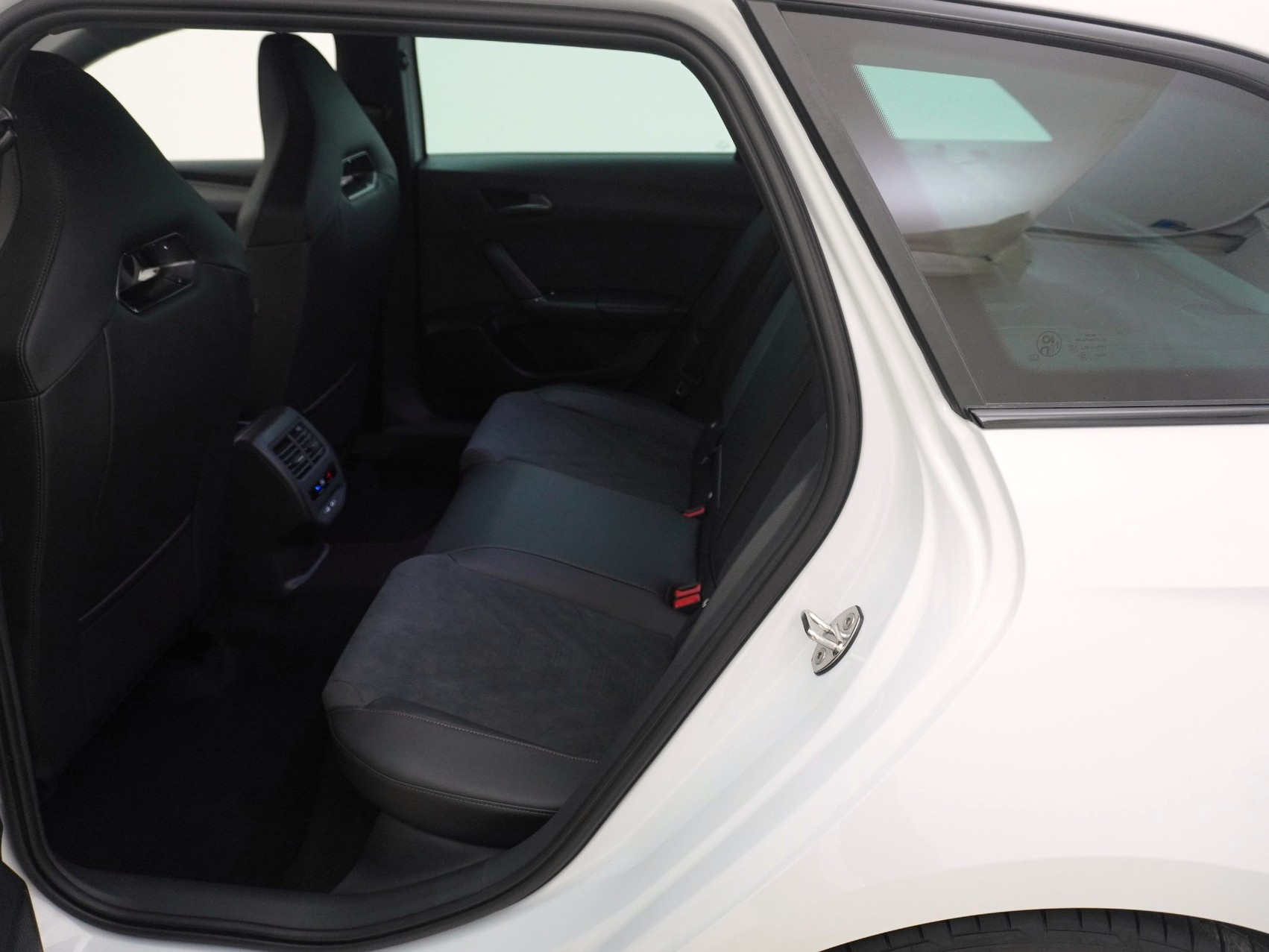 CUPRA Leon ST 2.0 TSI VZ 4Drive DSG