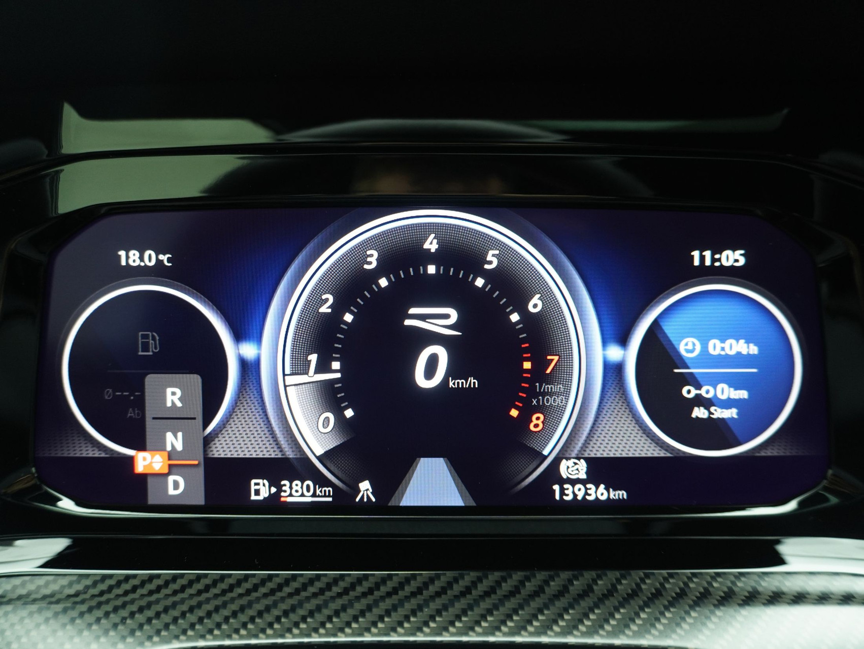 VW Golf 8 2.0 TSI DSG R Performance 4Motion 20 Years Akrapovic **Akrapovic Auspuffanlage**