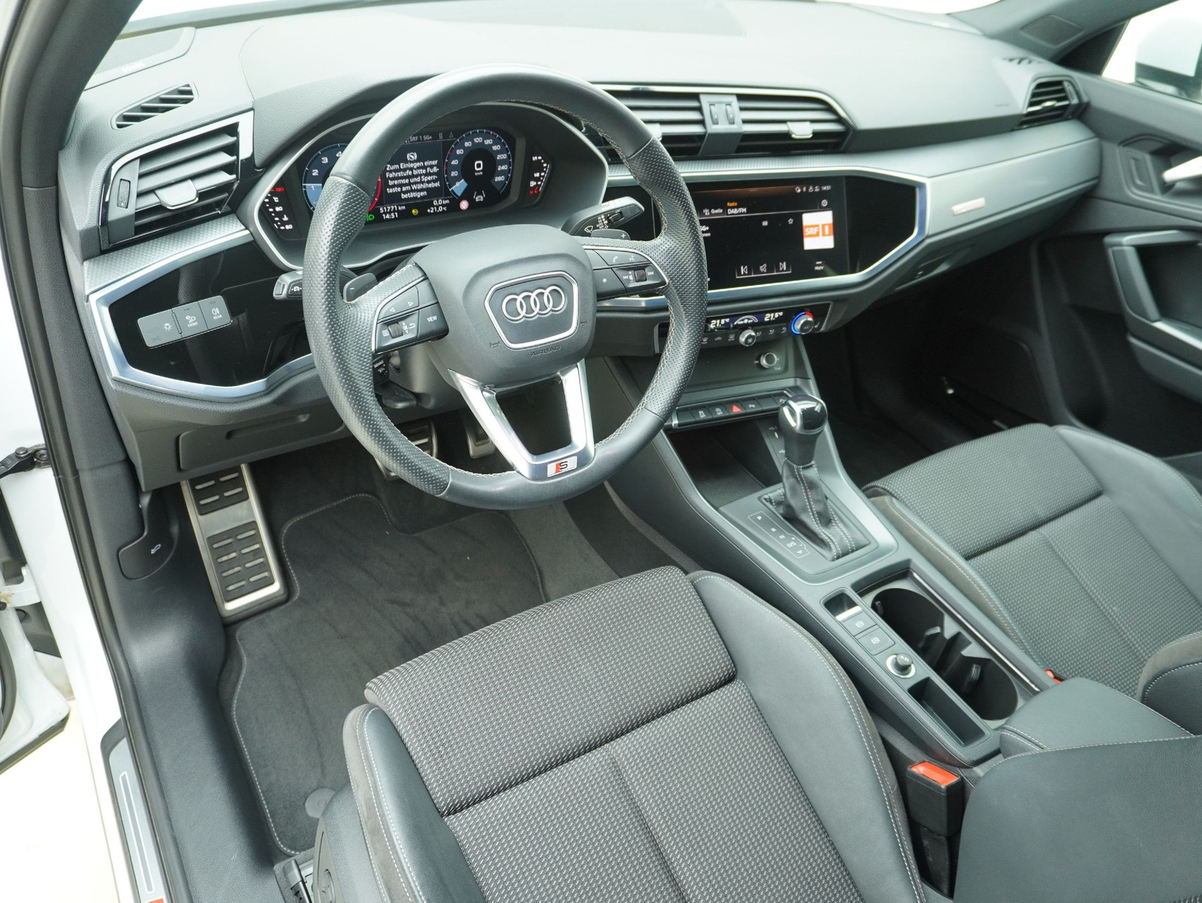 AUDI Q3 35 TFSI S line S-Tronic