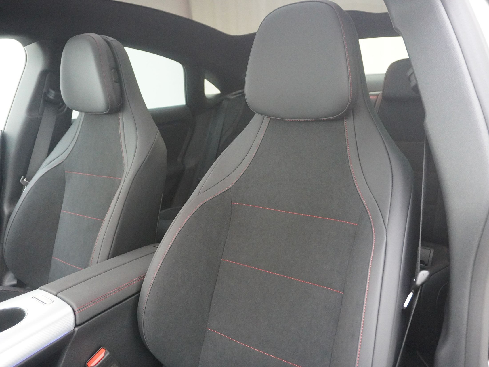 MERCEDES-BENZ CLA-Klasse 250+ AMG Line