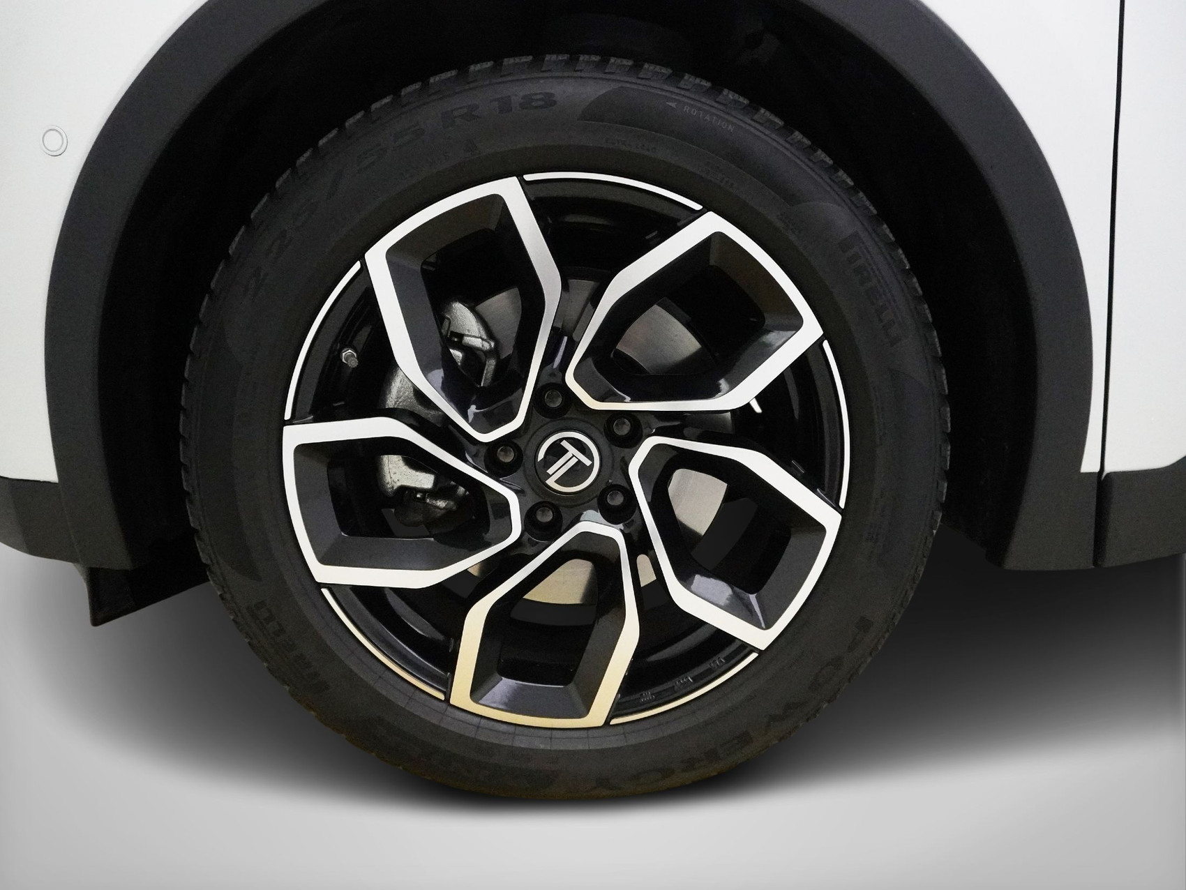 TOYOTA C-HR 2.0 PHEV Trend ** 360° Kamera**