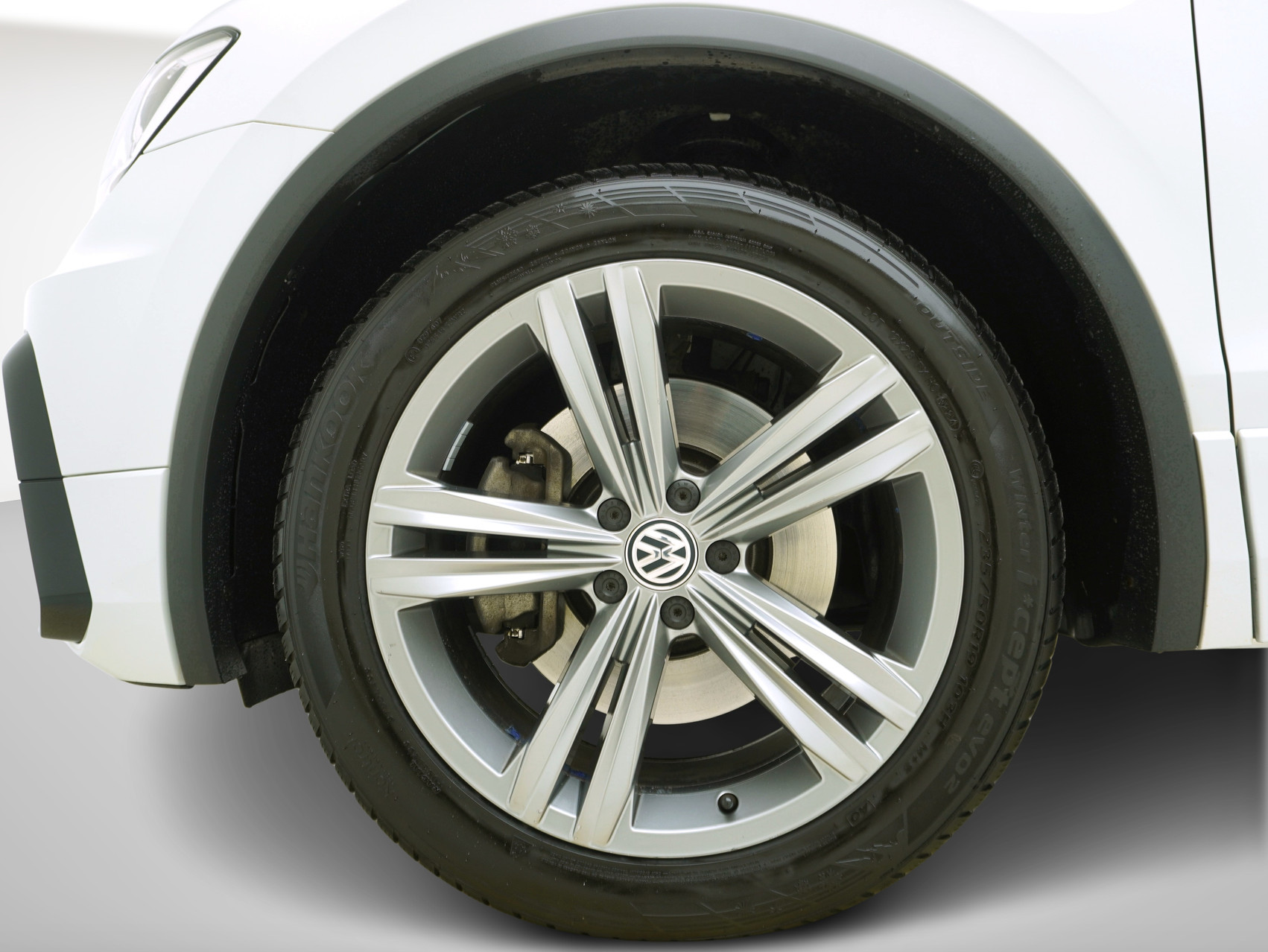 VW Tiguan 2.0 TDI DSG R-Line 4Motion