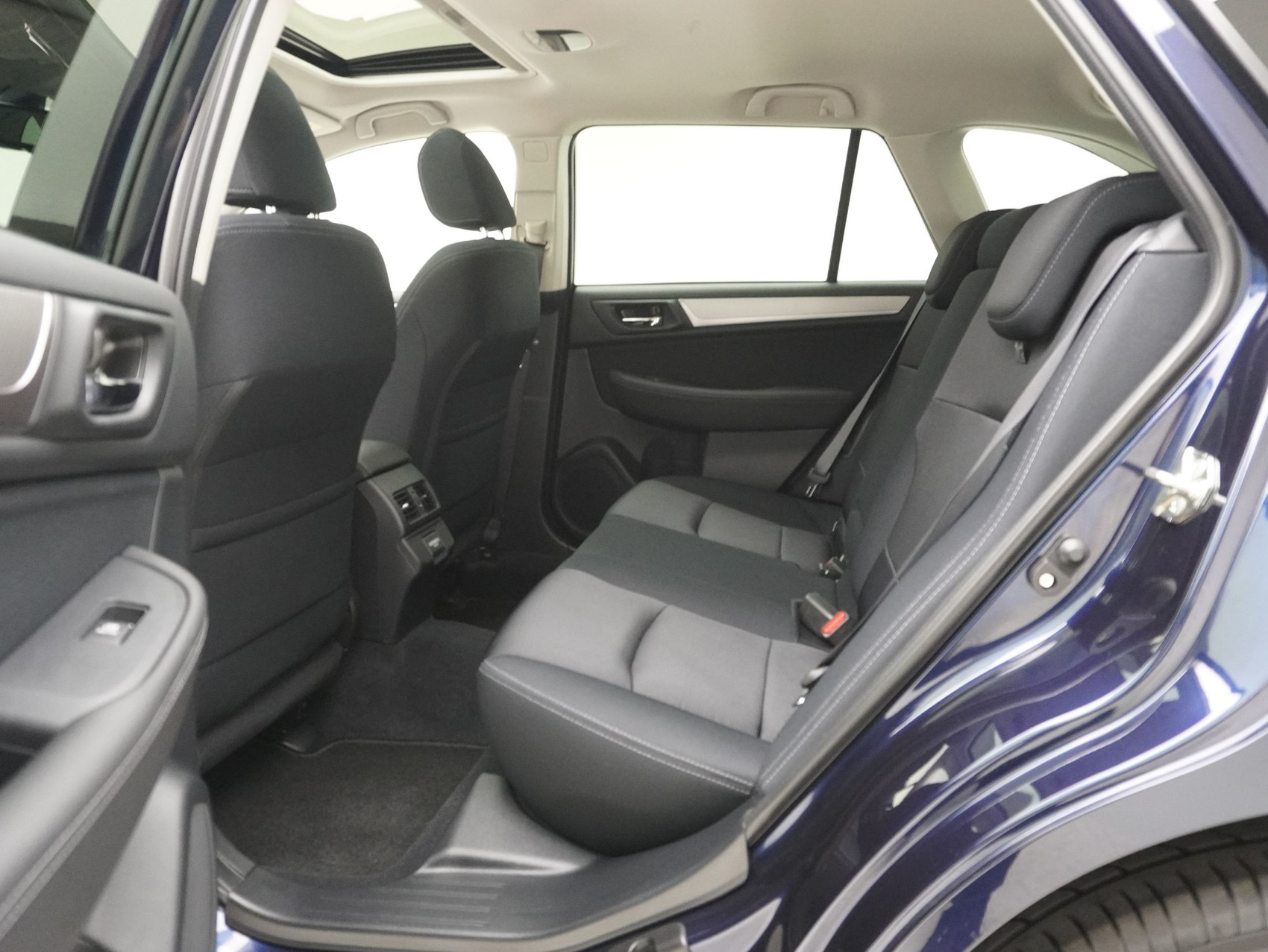 SUBARU Outback 2.5i Swiss Plus