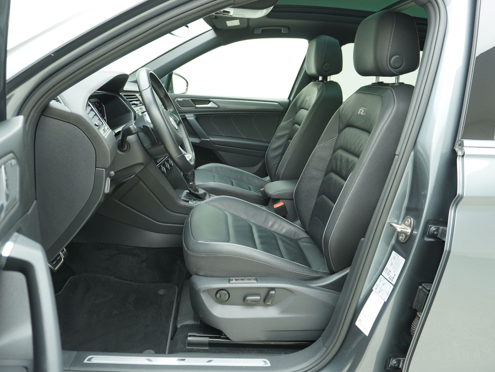 VW Tiguan Allspace 2.0 TSI DSG R-Line 4Motion