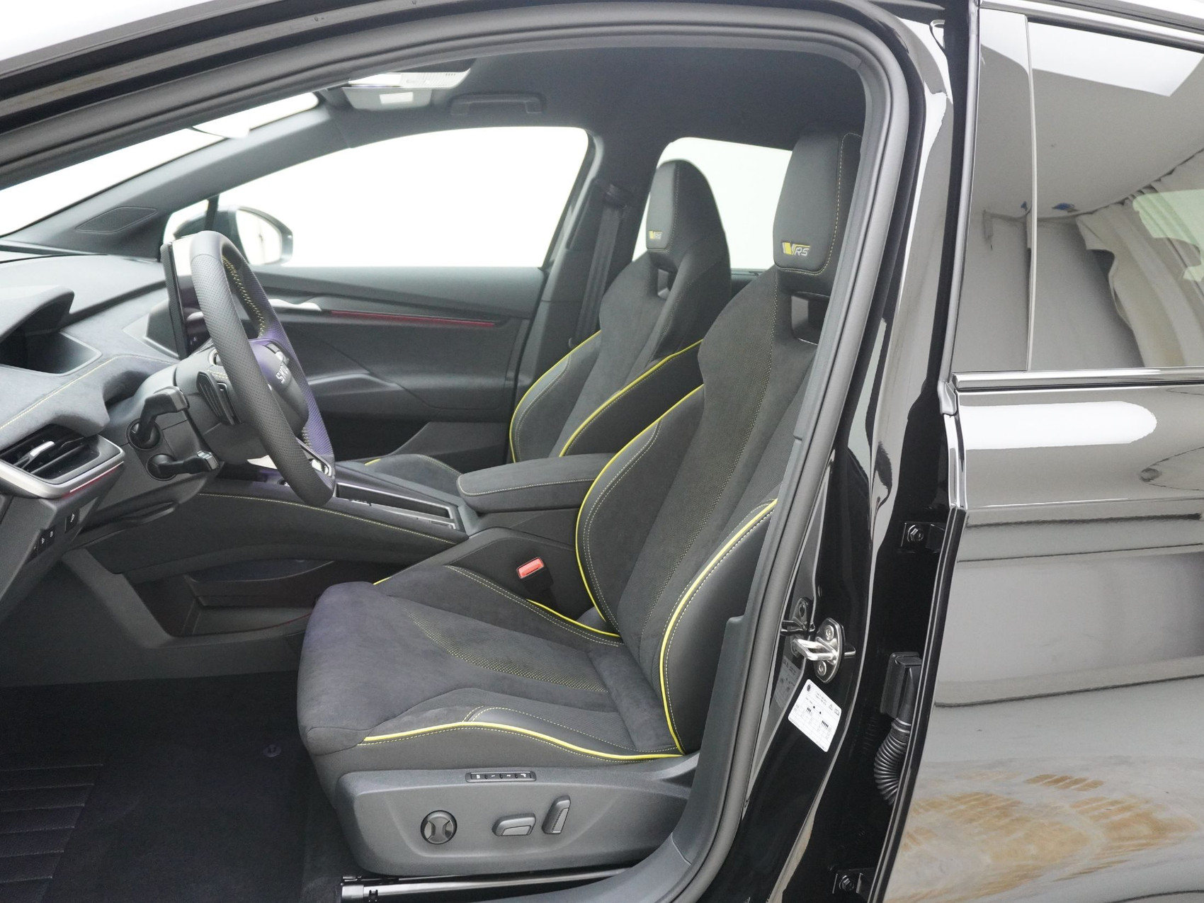 SKODA Elroq RS-MAXX 4×4