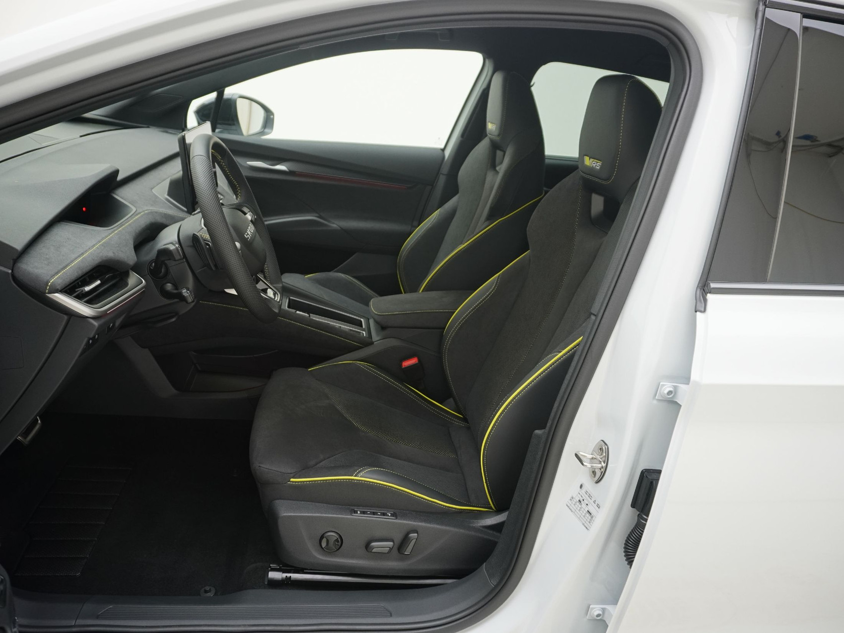 SKODA Elroq RS-Advanced 4×4