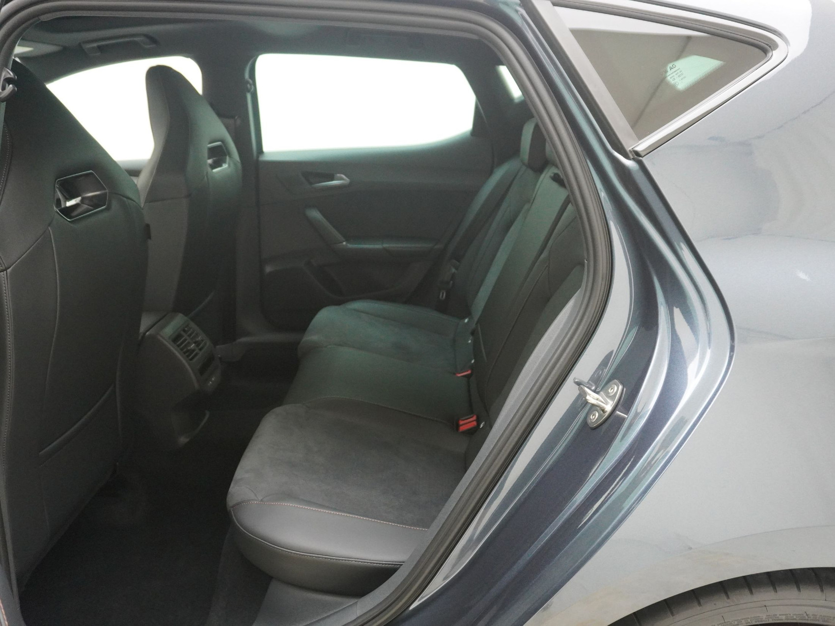 CUPRA Leon 1.5 eTSI DSG