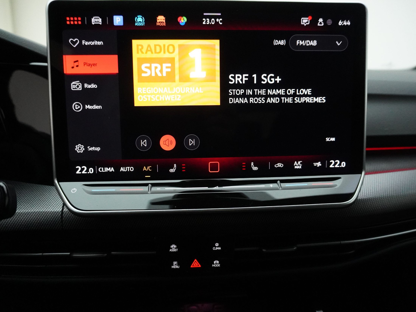 VW Golf 8.5 2.0 TSI DSG GTI Black Style (2025) ** Harman/Kardon / Head-Up / Panoramadach **