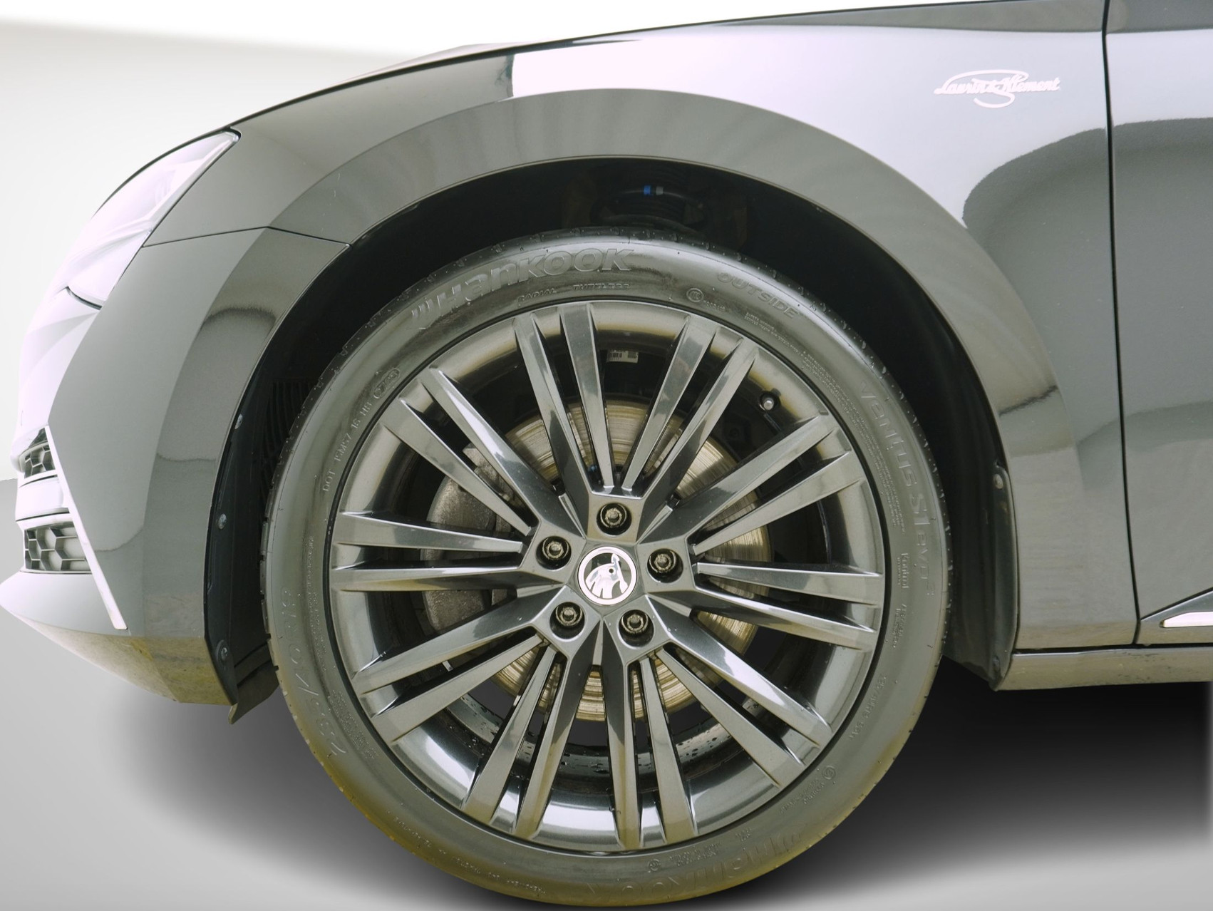 SKODA Superb Combi 2.0 TSI DSG L&K 4×4