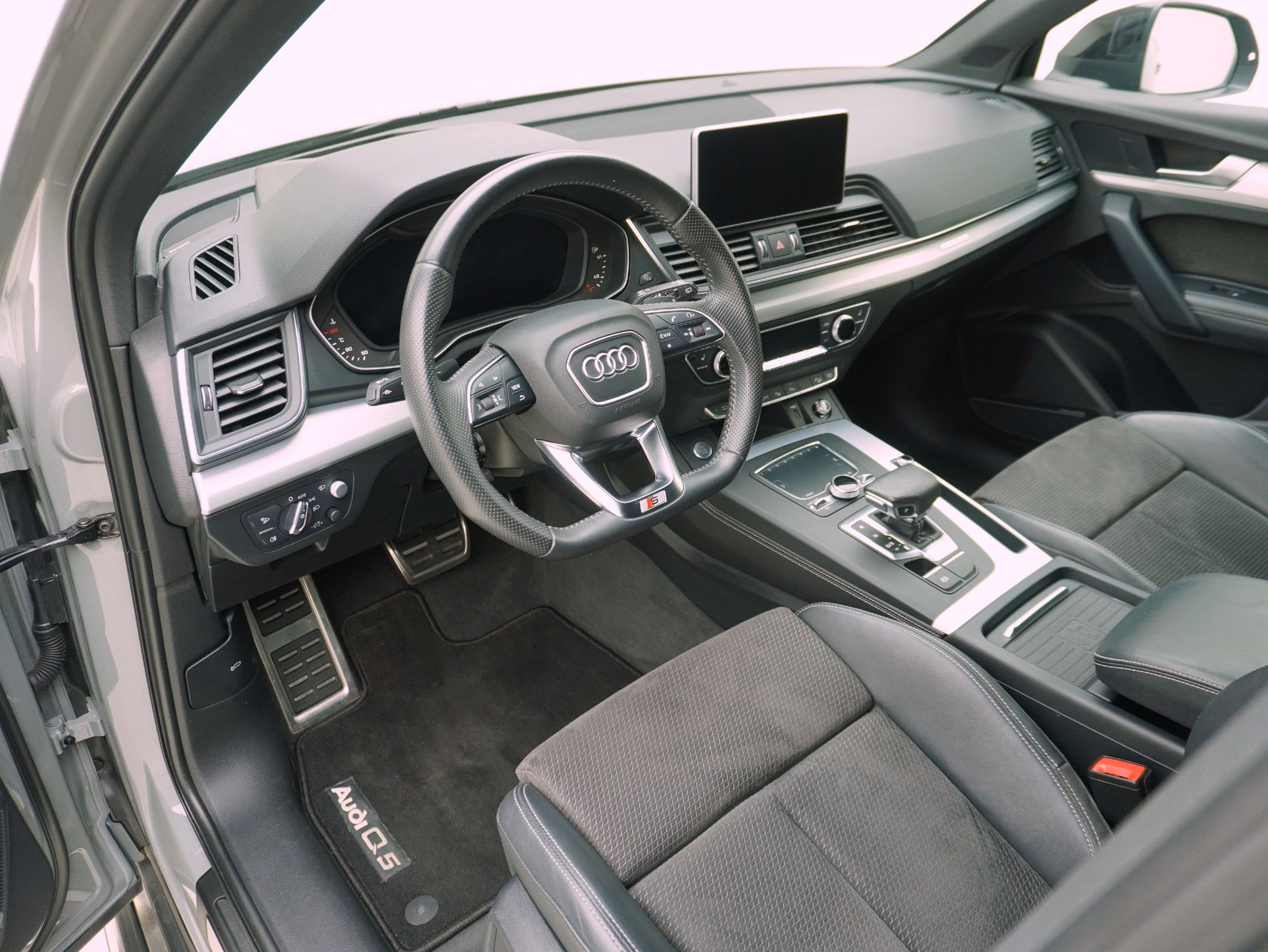 AUDI Q5 45 TFSI S line quattro S-Tronic