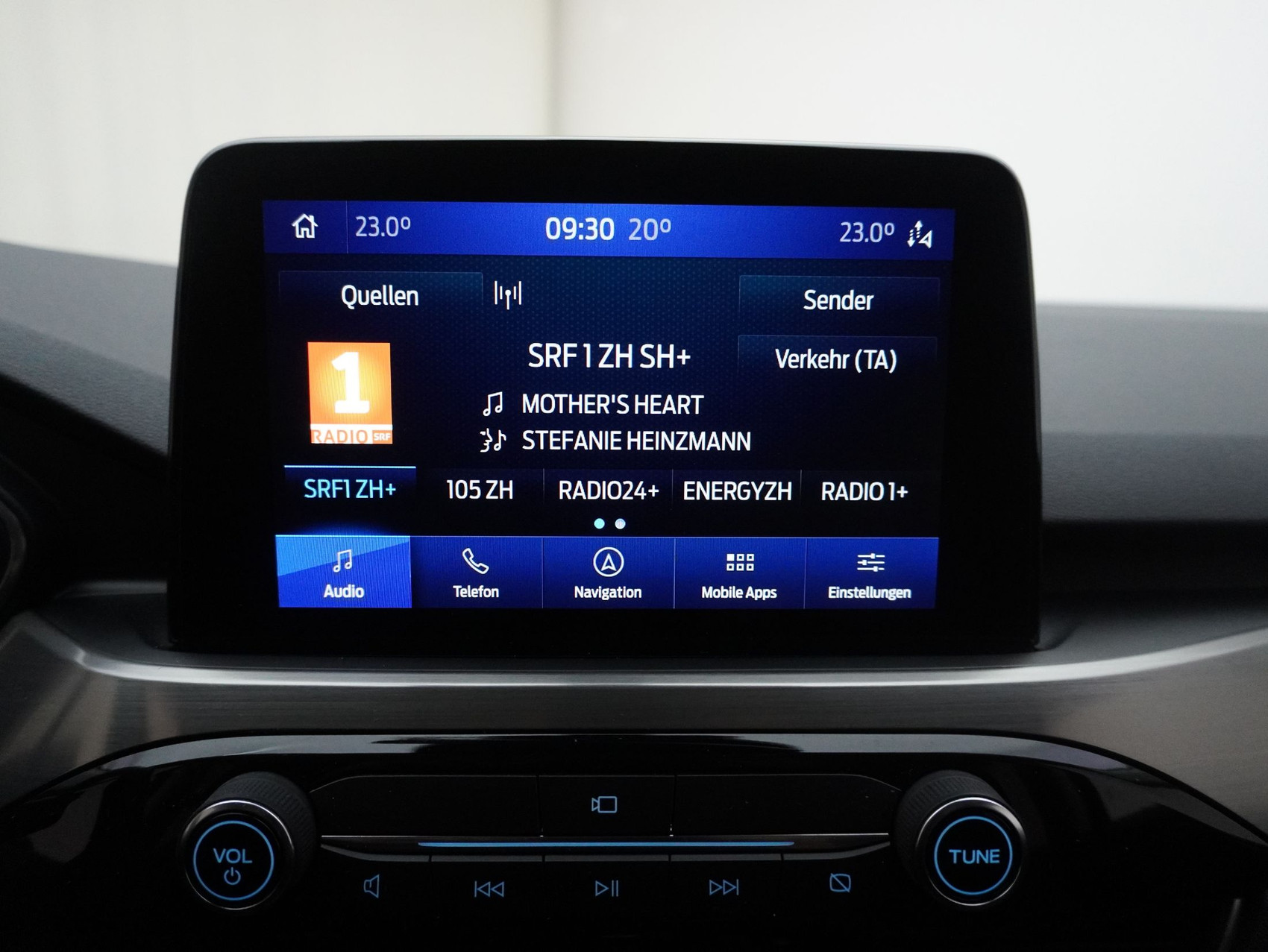 FORD Kuga 2.0 EcoBlue Hybrid Titanium X