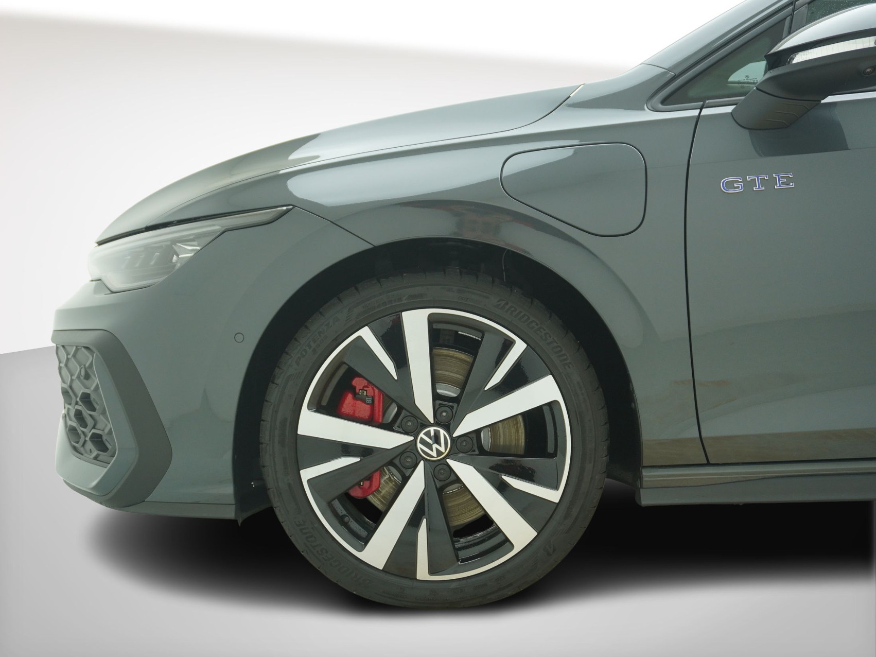 VW Golf VIII 1.5 TSI Plug-in-Hybrid GTE DSG