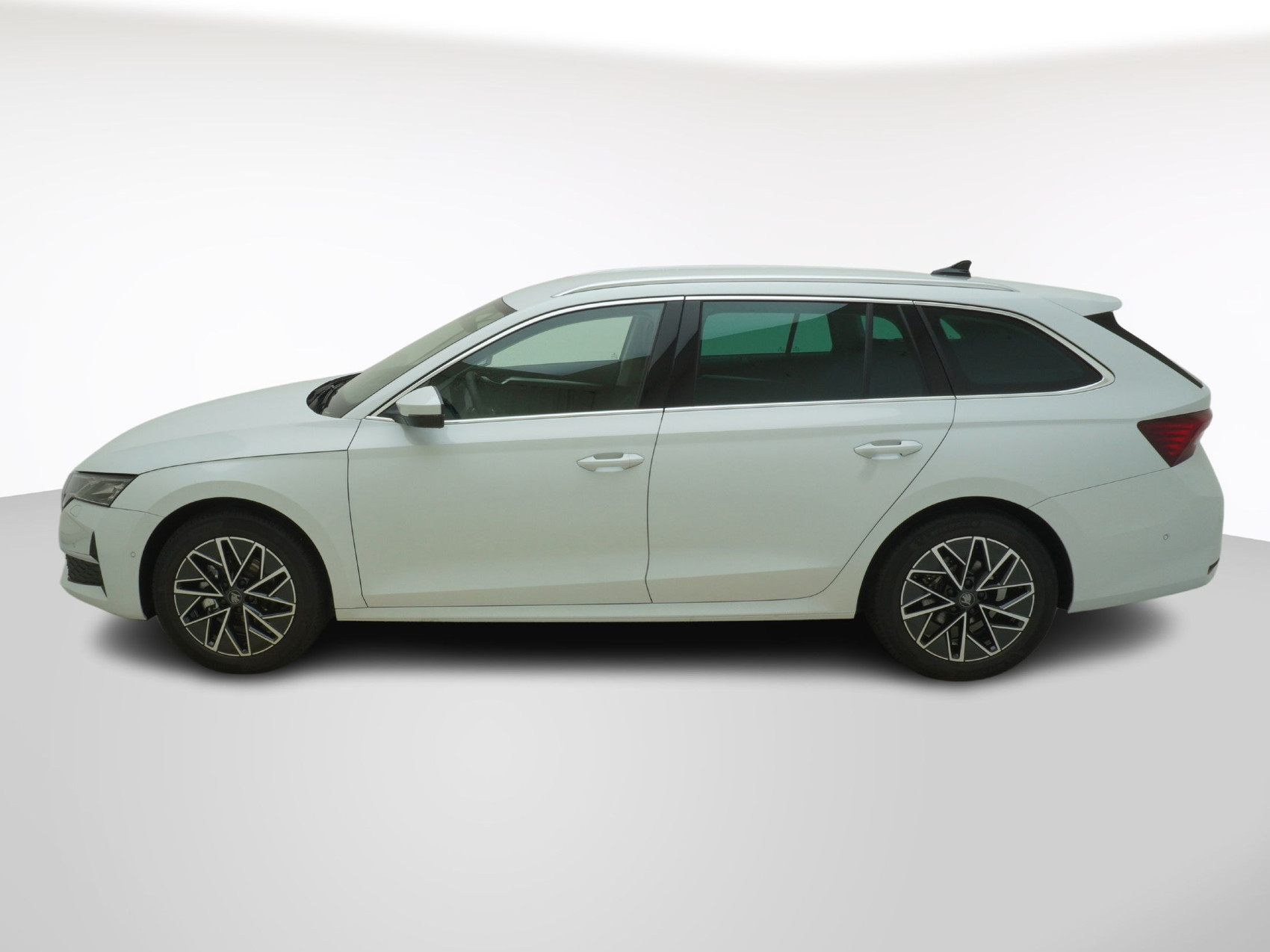 SKODA Octavia 1.5 TSI mHEV Selection-Lounge DSG