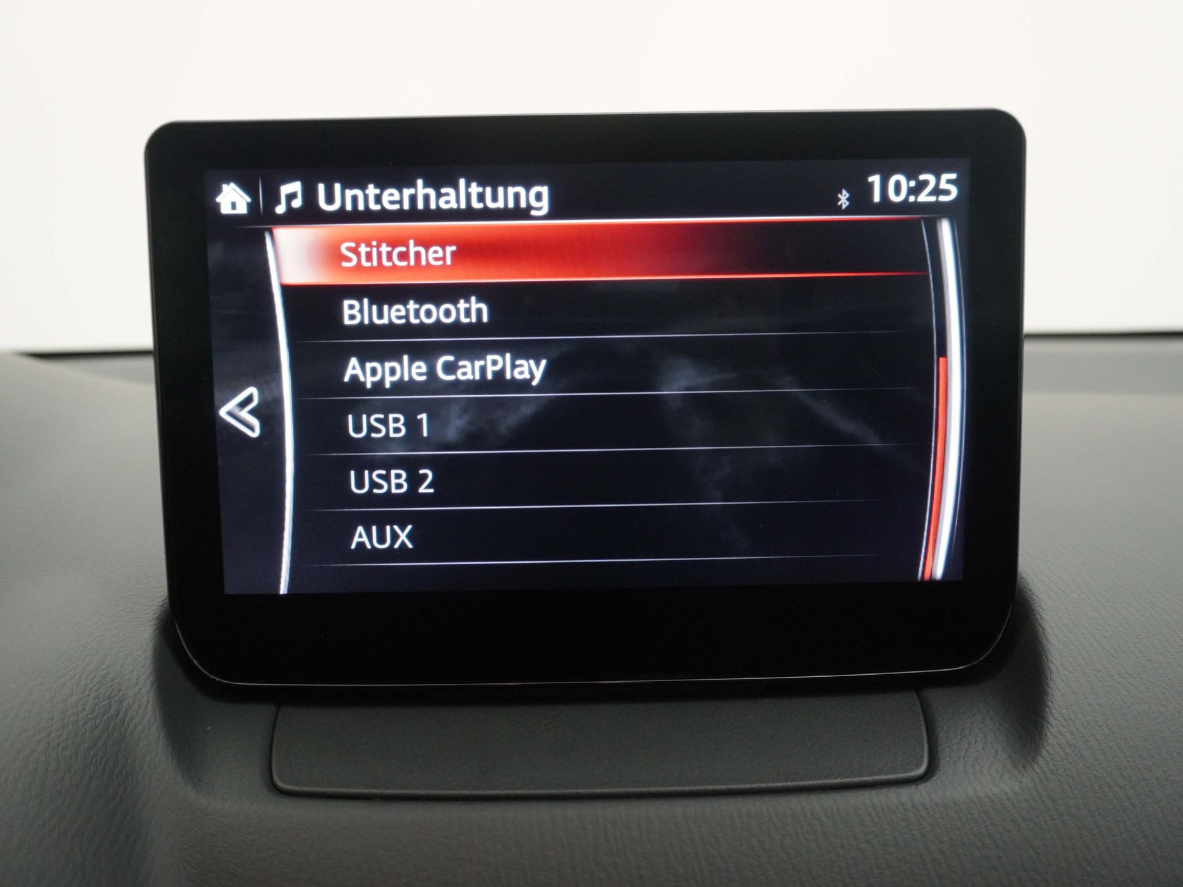 MAZDA 2 1.5 90 Center-Line