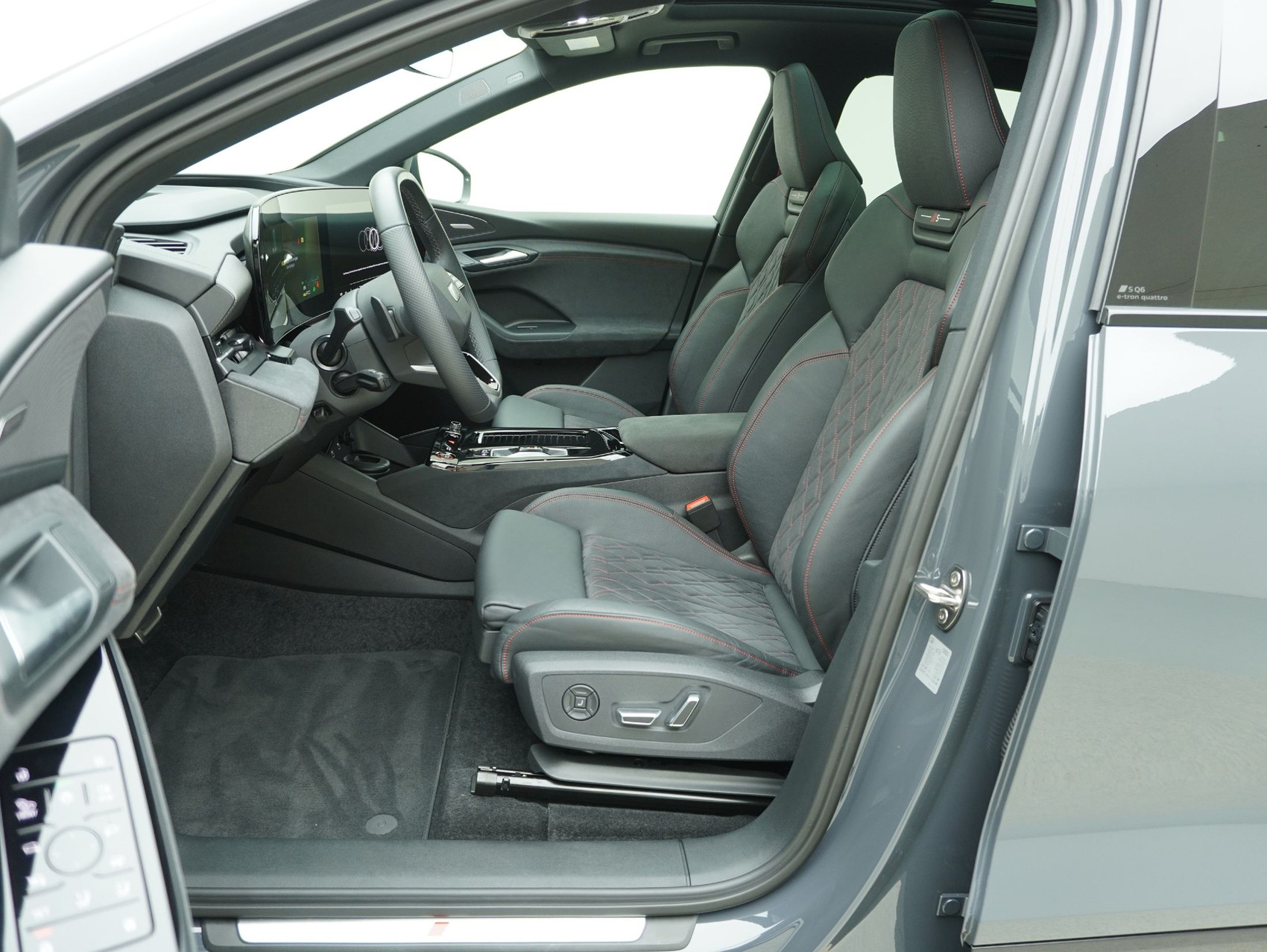 AUDI SQ6 e-tron SUV quattro **Edition one**