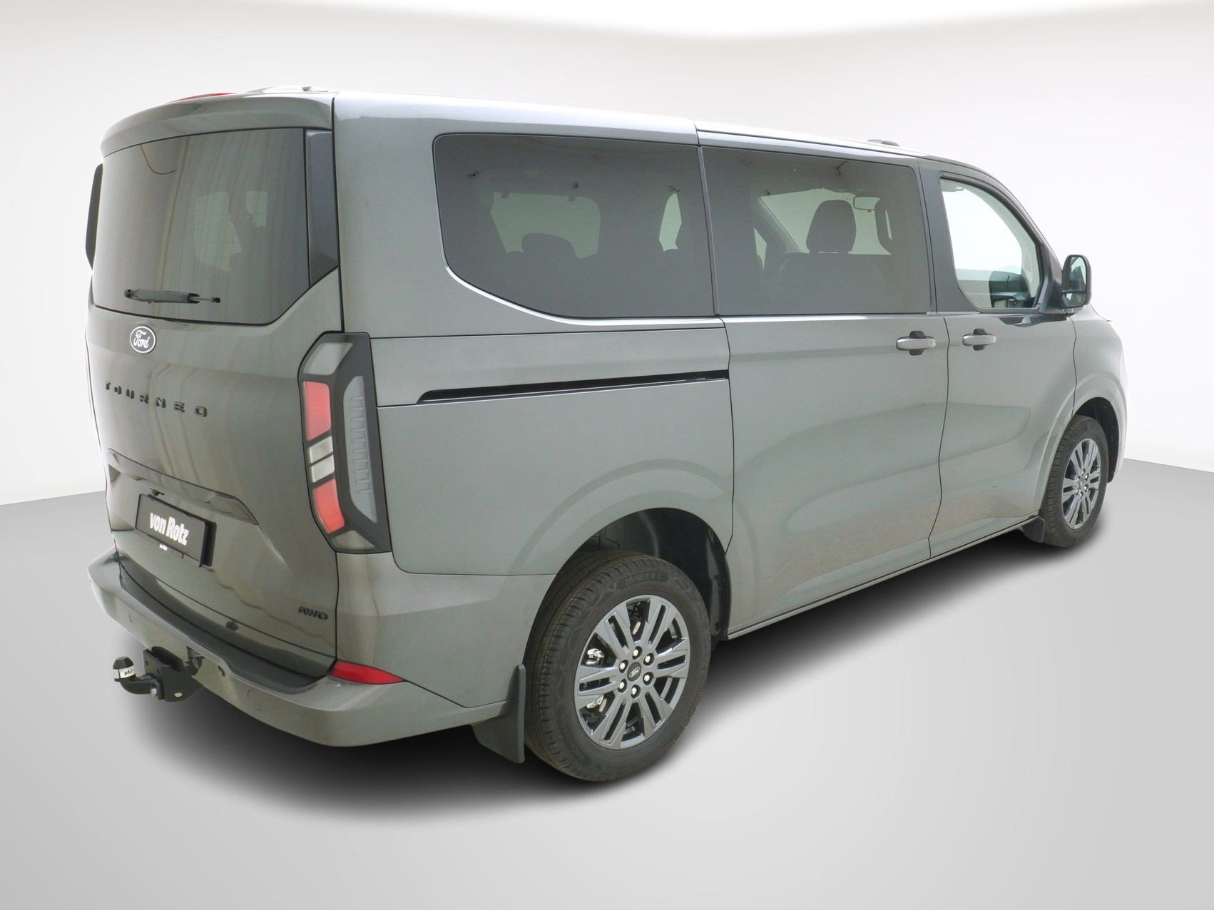 FORD Tourneo Custom 320 L1 2.0 TDCI 4×4 Titanium