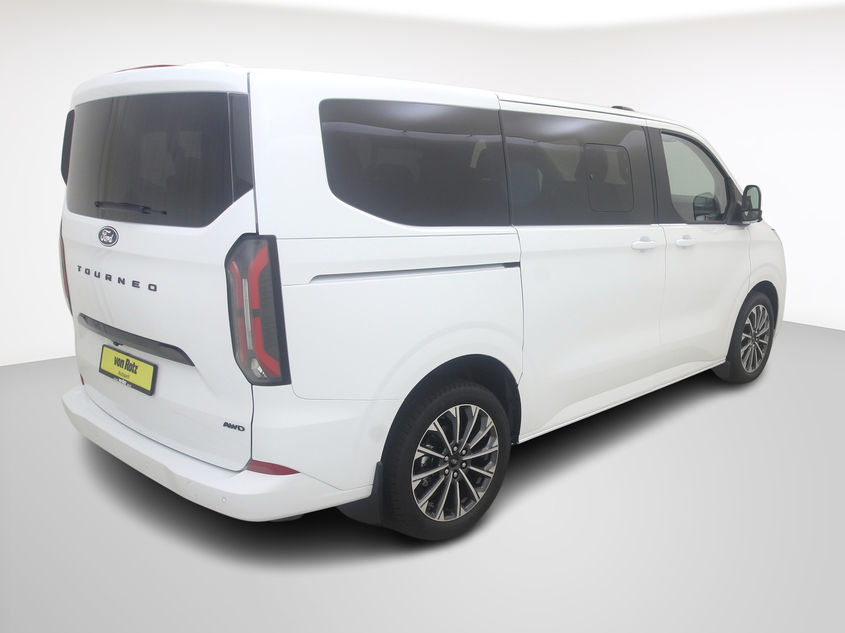 FORD Tourneo Custom 320 L1 2.0 TDCI 4×4 Titanium X