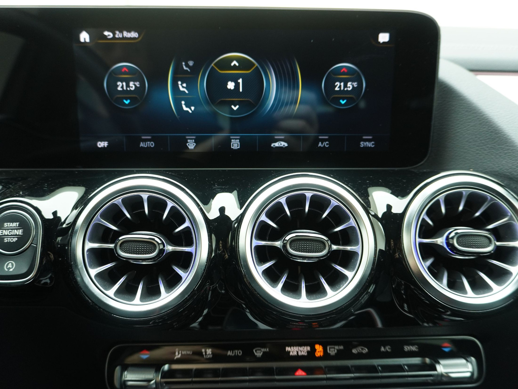 MERCEDES-BENZ B-Klasse B 250 AMG Line 4matic