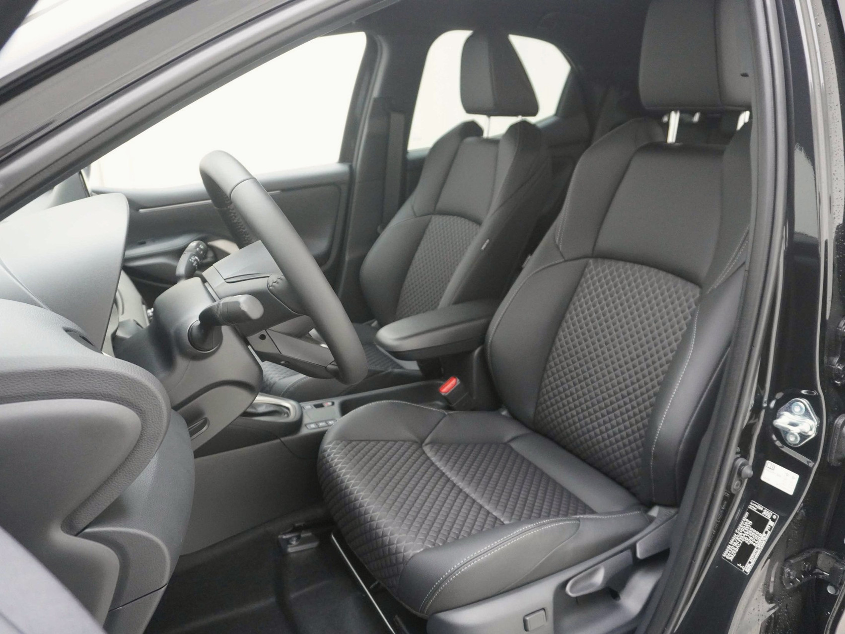 MAZDA 2 1.5 Hybrid Homura