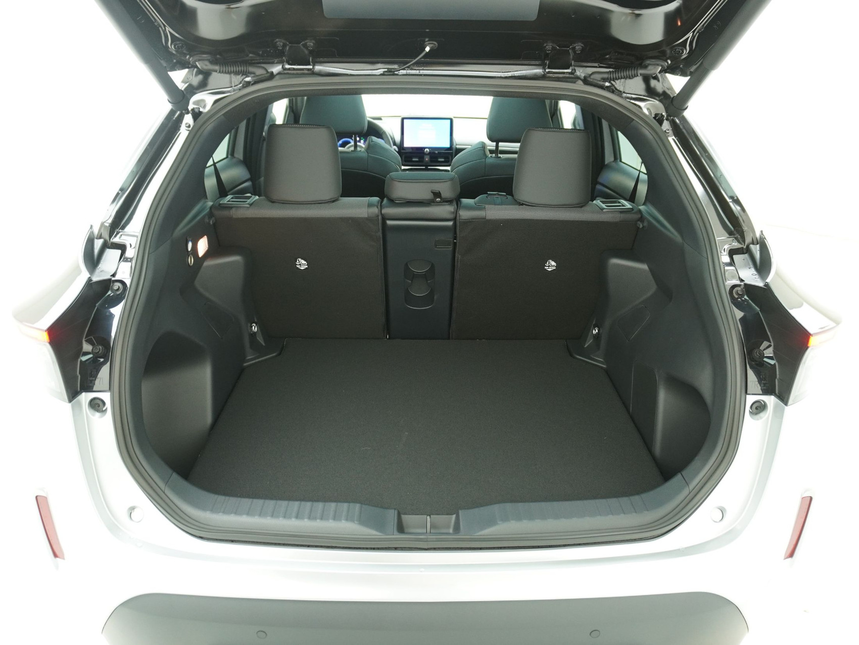 TOYOTA Yaris Cross 1.5 VVT-i HSD Premium AWD-i