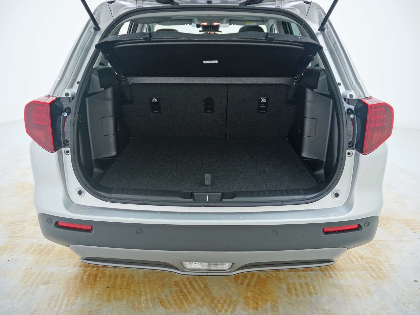 SUZUKI Vitara 1.4 T Compact Top Hybrid 4×4