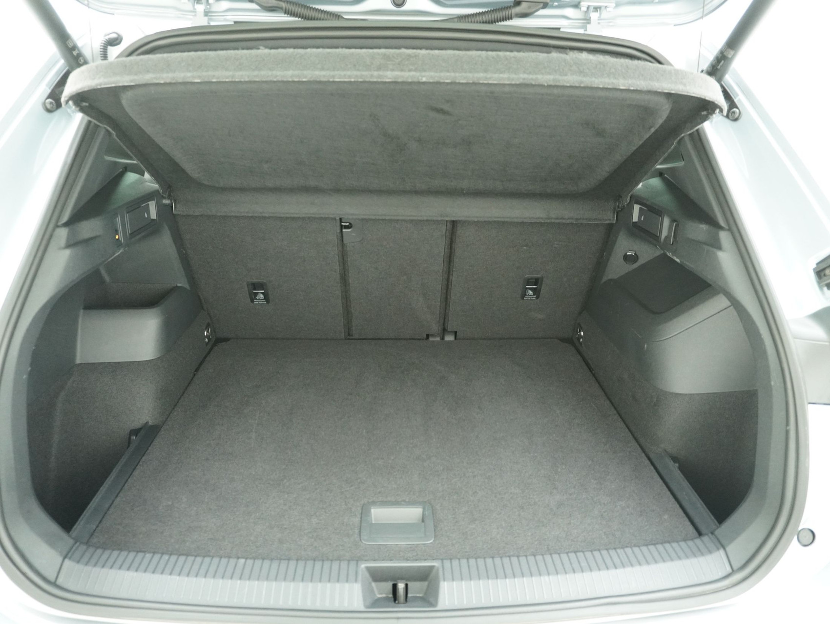 VW Tiguan 2.0 TSI DSG R-Line 4Motion