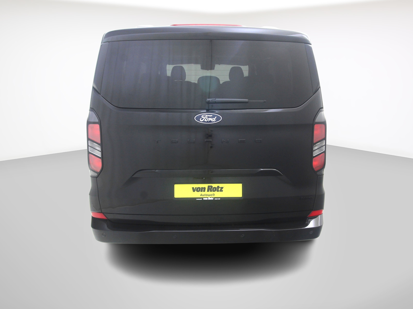 FORD Tourneo Custom 320 L1 2.0 TDCI 4×4 Titanium