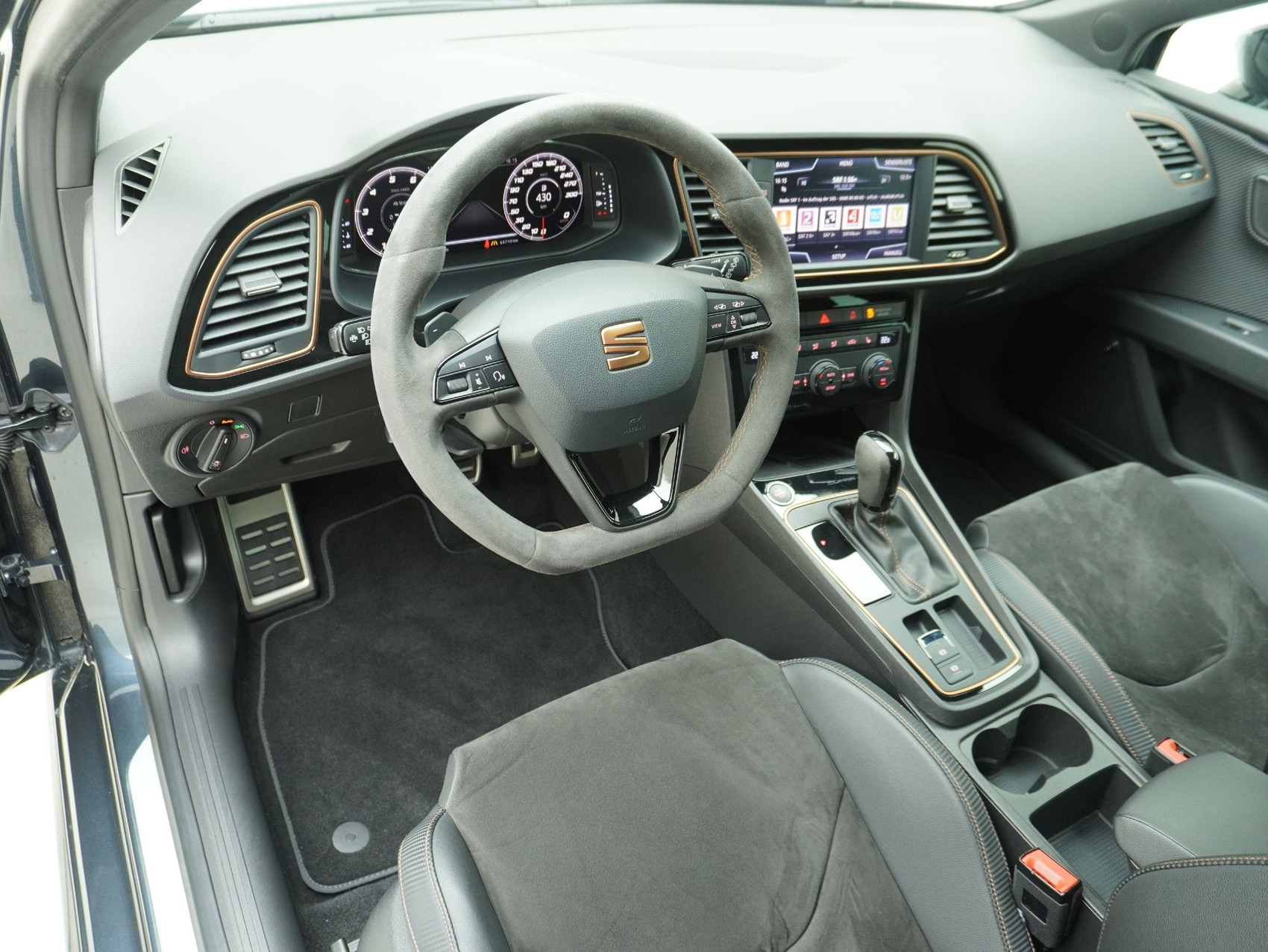 SEAT Leon ST 2.0 TSI DSG Cupra 4Drive