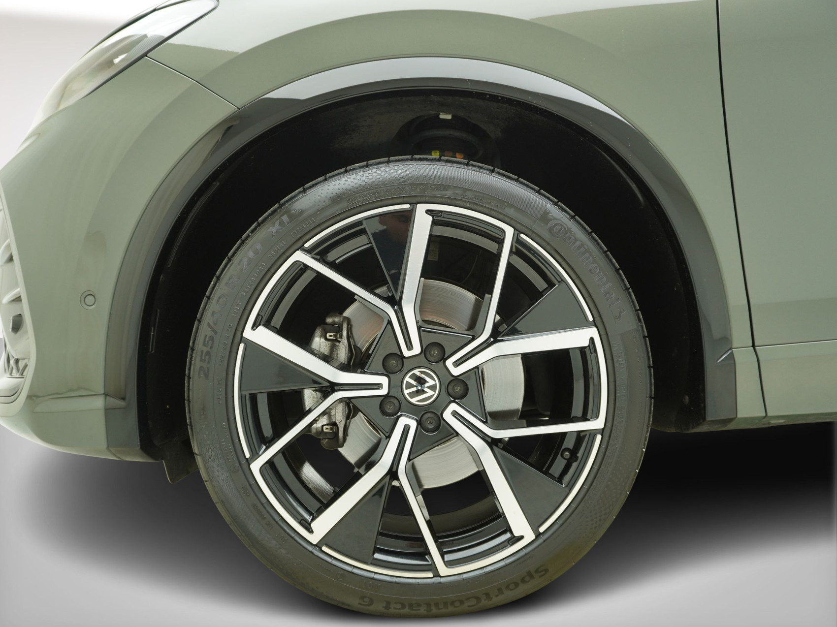 VW Tiguan 2.0 TSI DSG R-Line Black Style 4Motion (2025)