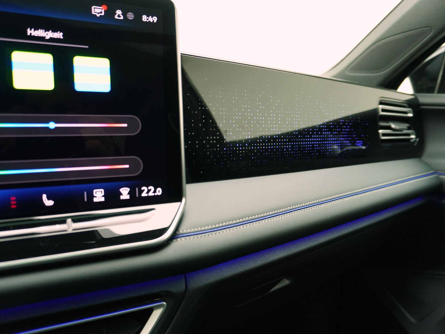 VW Tiguan 2.0 TSI DSG R-Line Black Style 4Motion **VW Werksgarantie bis 01/2030 // 21 Zoll Sommerräder**