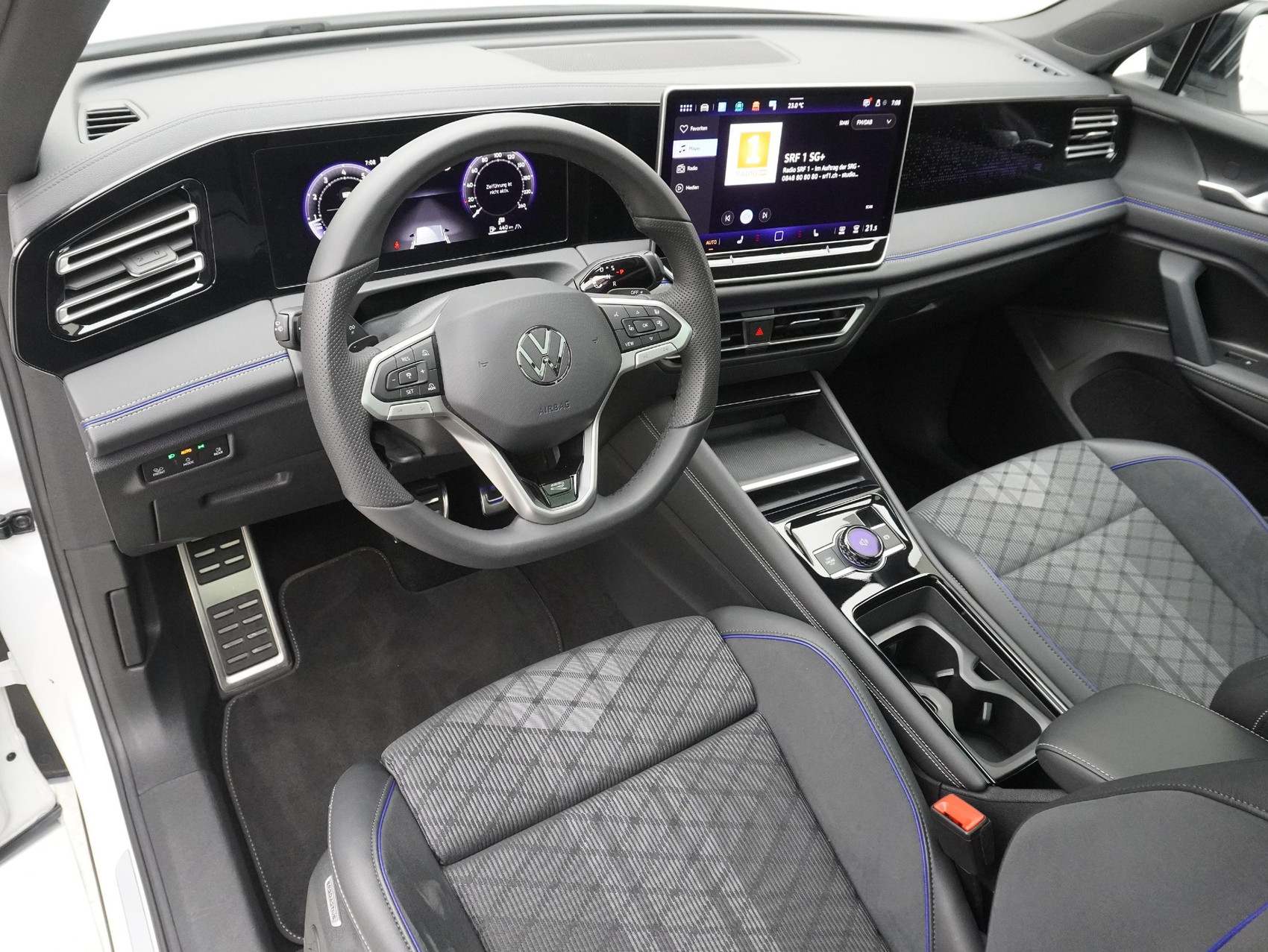 VW Tiguan 2.0 TSI DSG R-Line Black Style 4Motion (2025)